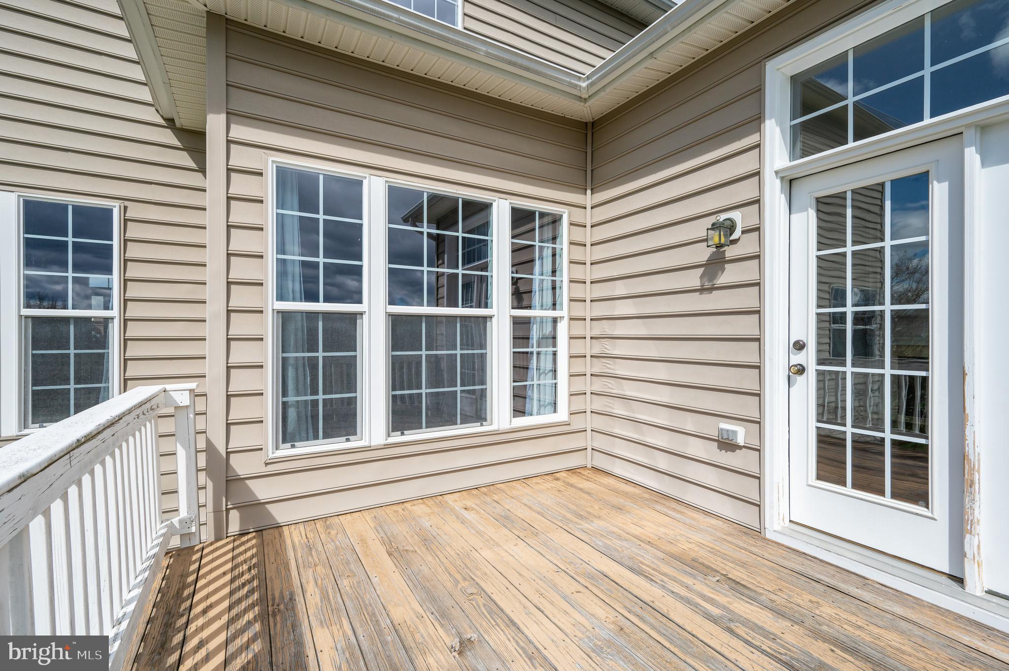 DEERFIELD VILLAGE - Residential Lease