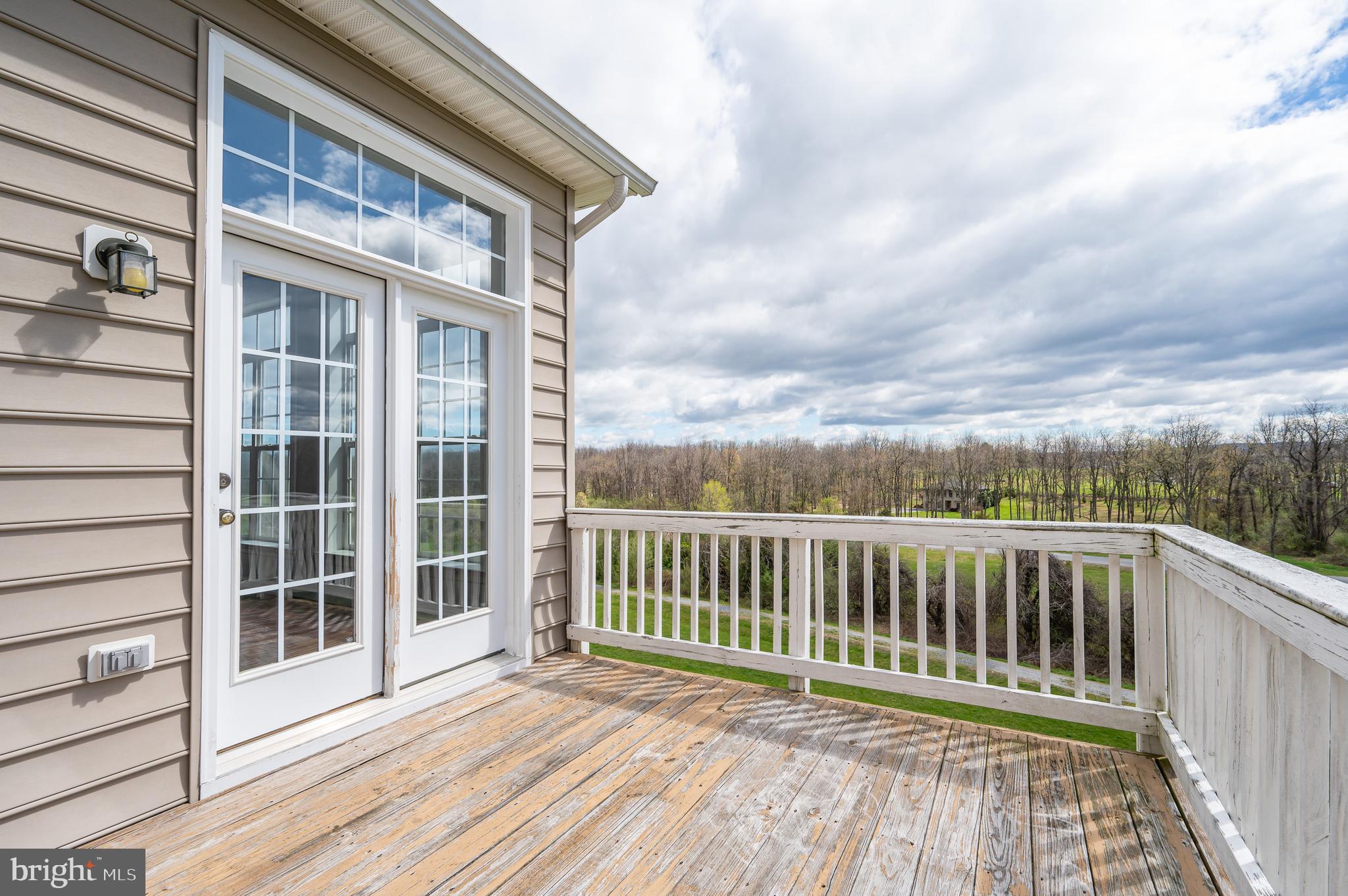 DEERFIELD VILLAGE - Residential Lease