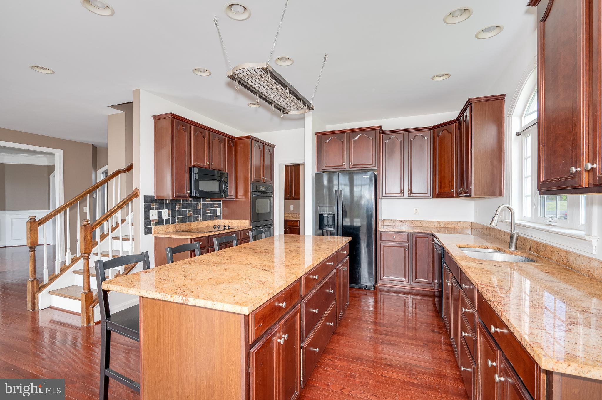 DEERFIELD VILLAGE - Residential Lease