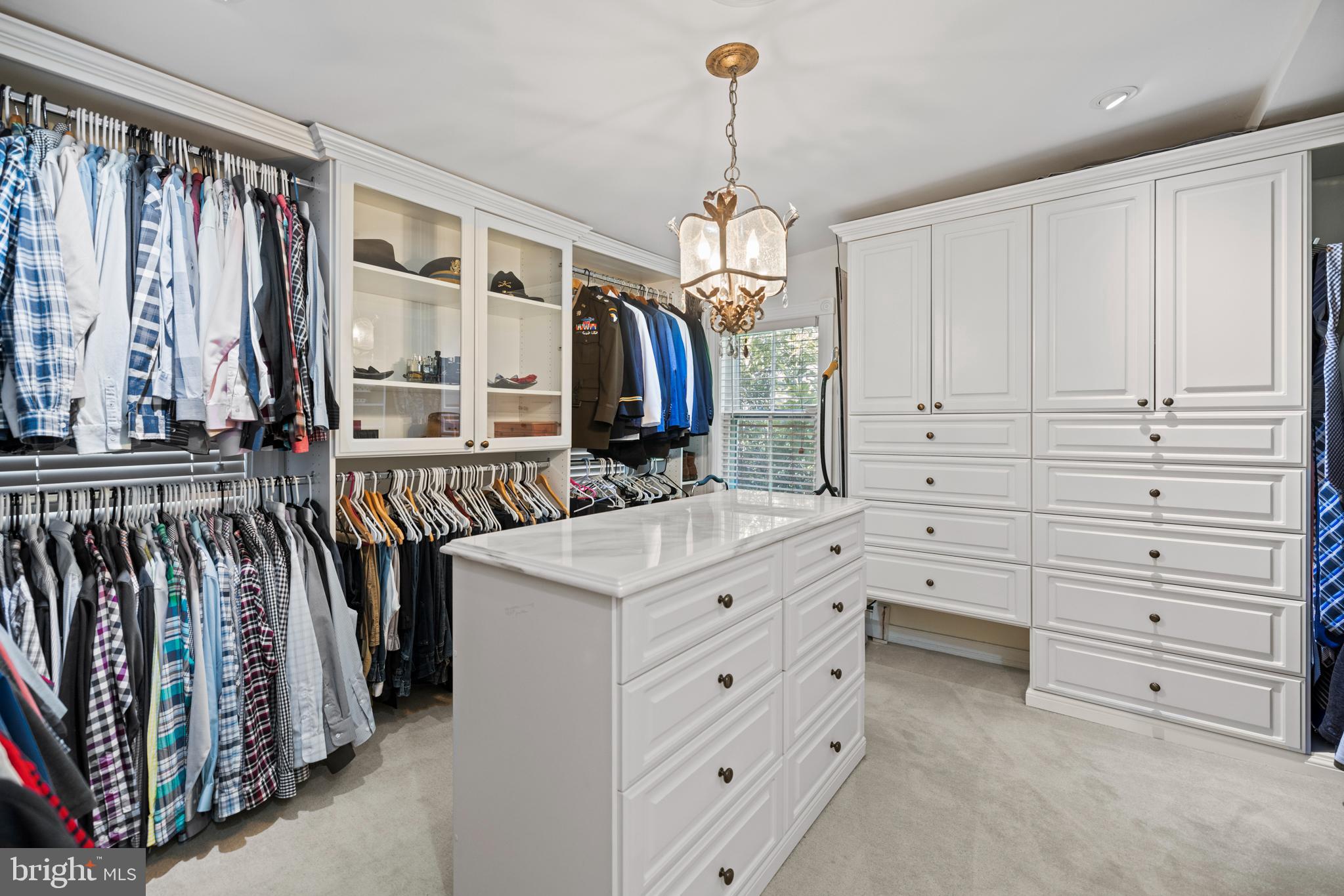 HISTORIC OLD TOWN - Residential Lease