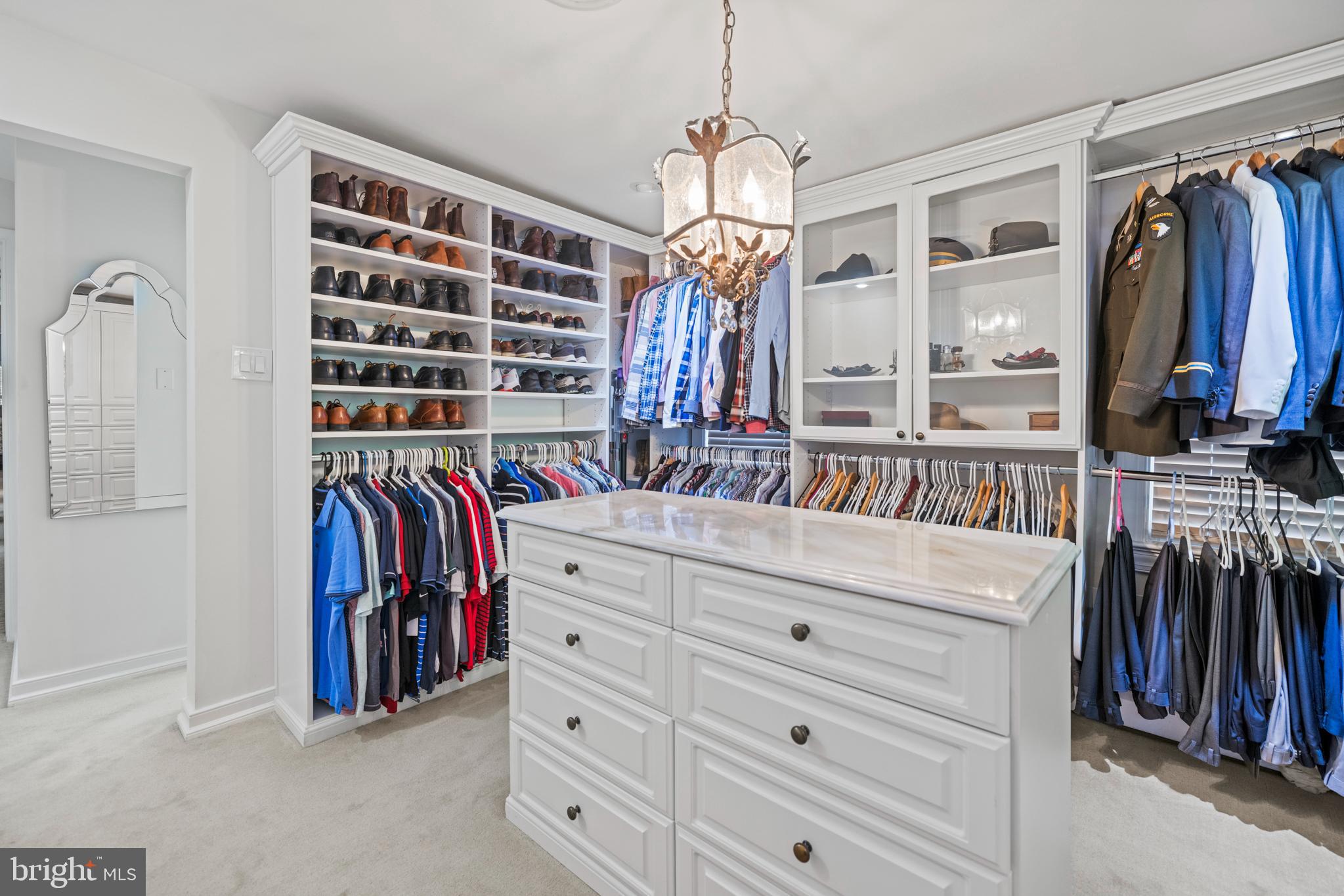 HISTORIC OLD TOWN - Residential Lease