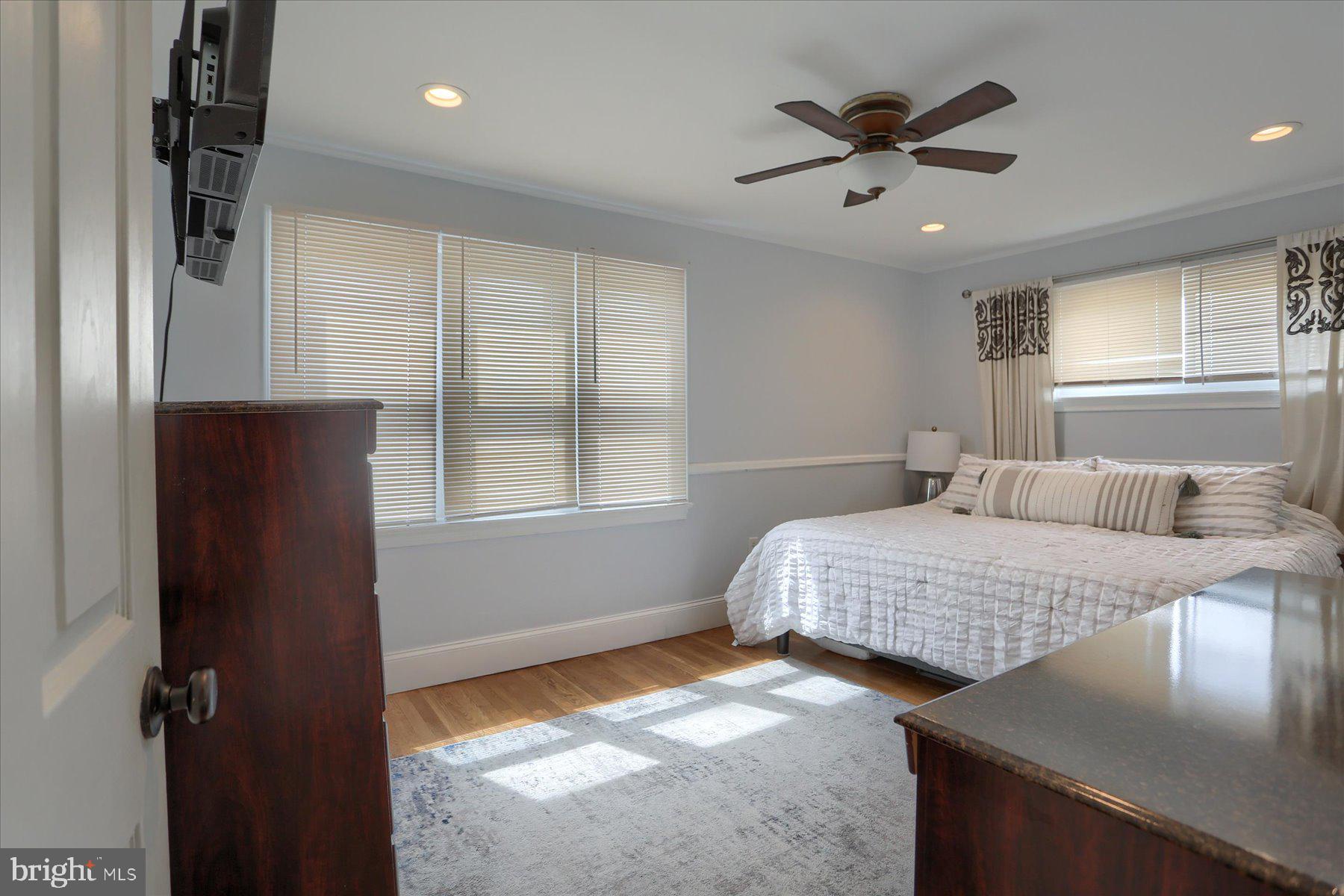 LENKER MANOR - Residential