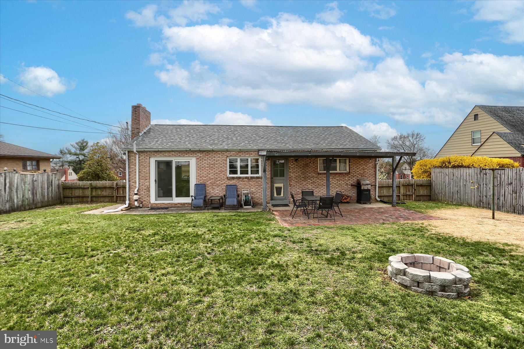 LENKER MANOR - Residential