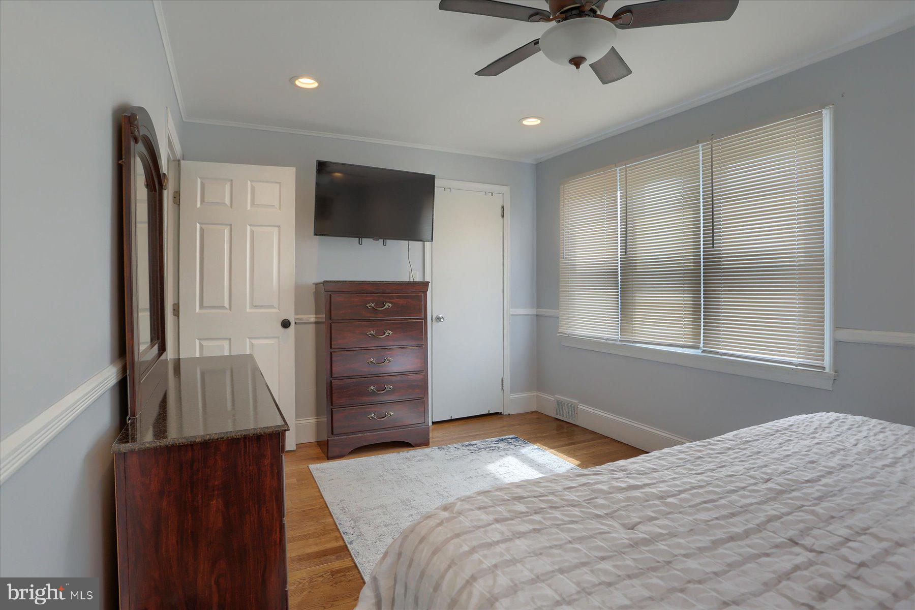 LENKER MANOR - Residential