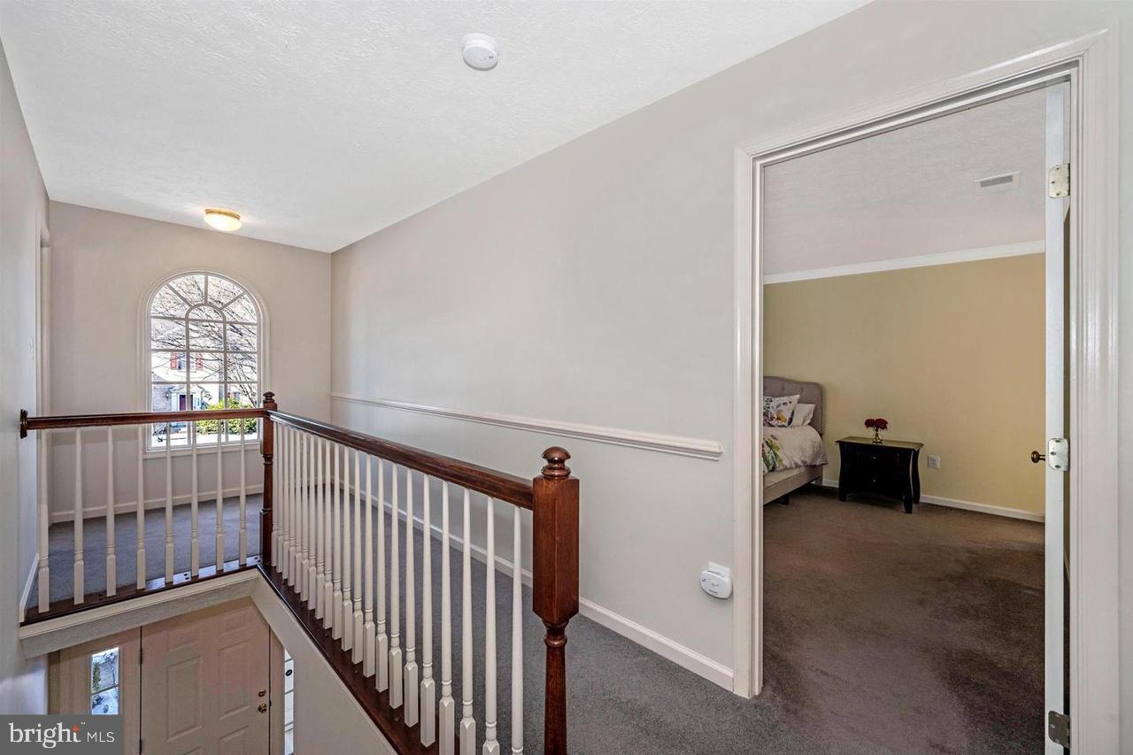 DEARBOUGHT - Residential Lease