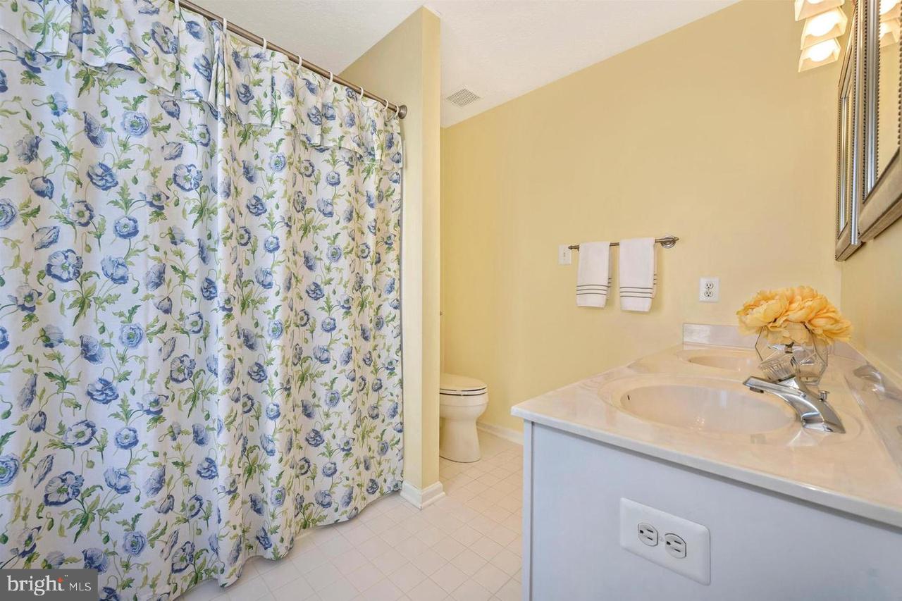 DEARBOUGHT - Residential Lease