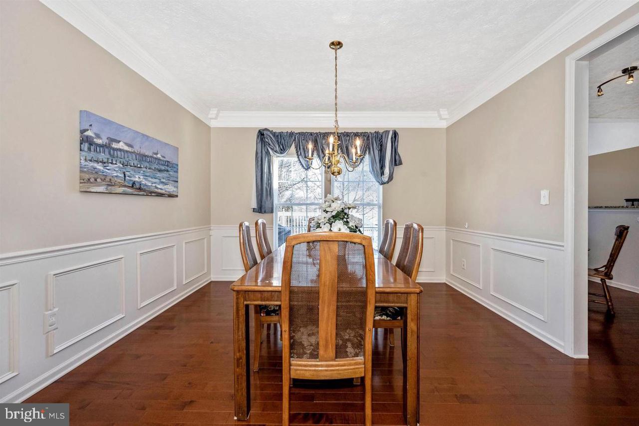 DEARBOUGHT - Residential Lease