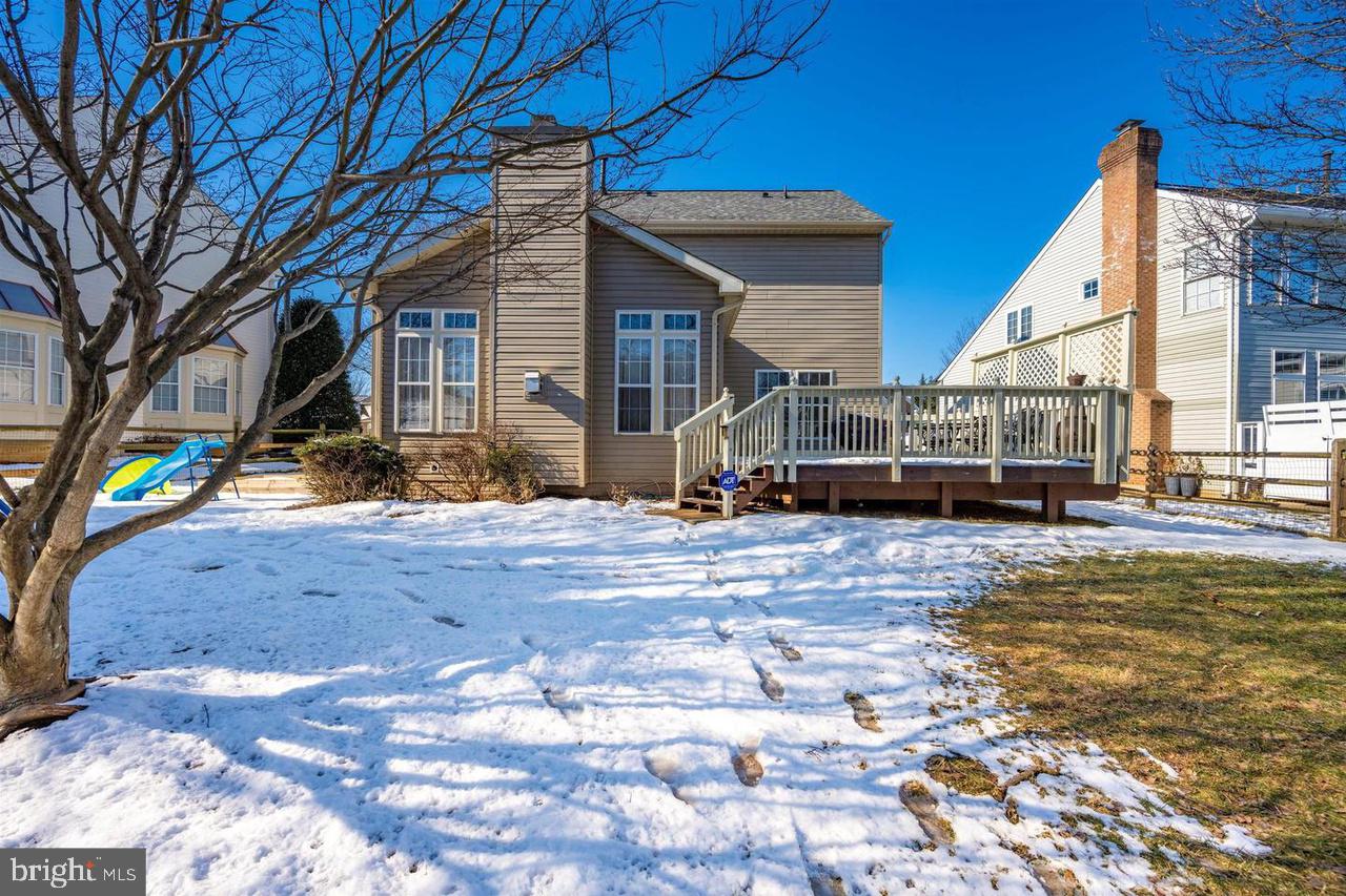 DEARBOUGHT - Residential Lease