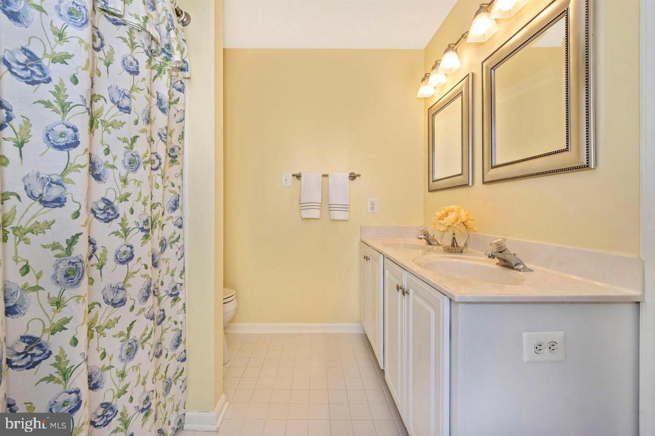 DEARBOUGHT - Residential Lease