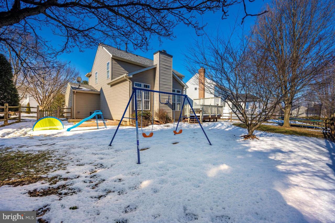 DEARBOUGHT - Residential Lease