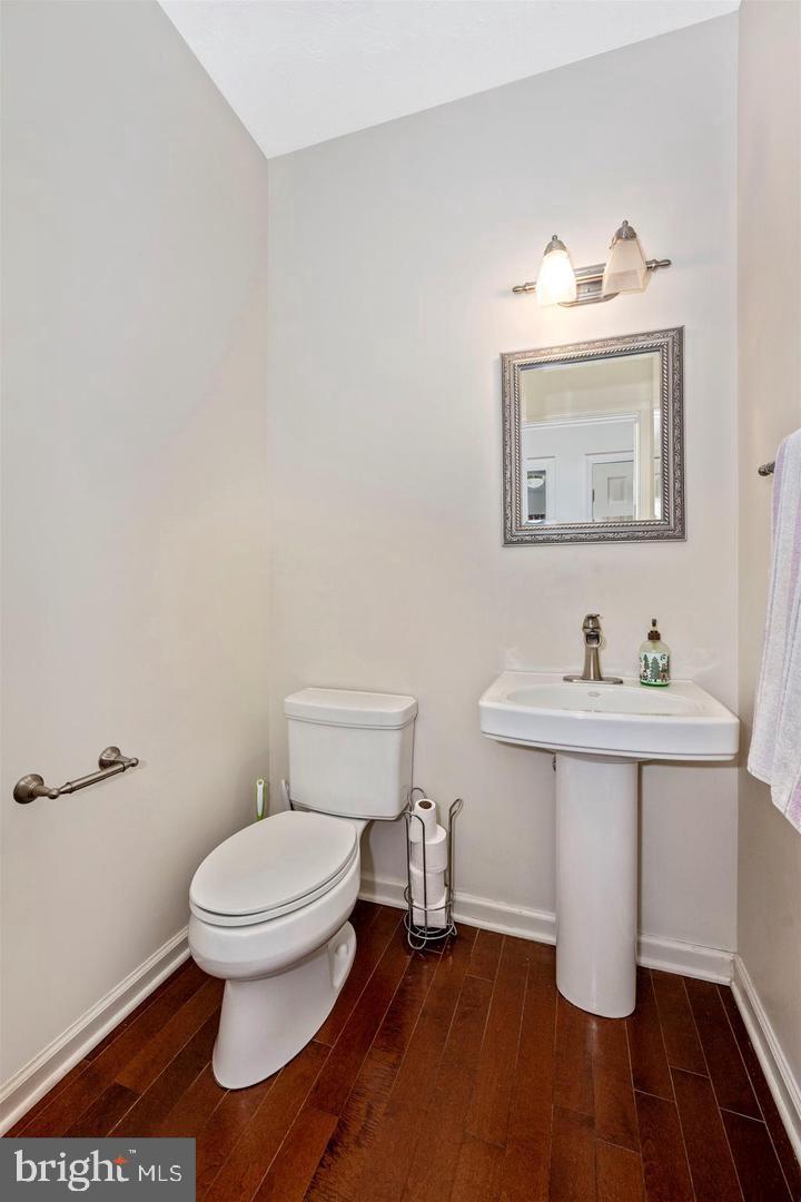 DEARBOUGHT - Residential Lease