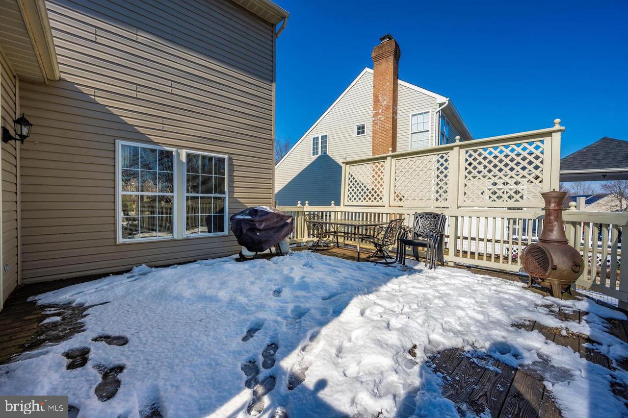 DEARBOUGHT - Residential Lease