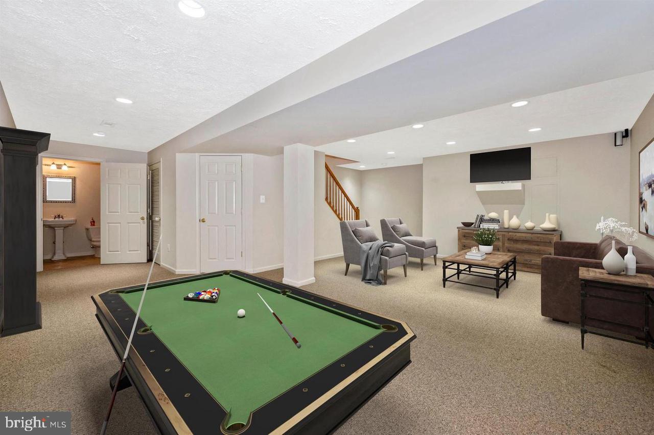 DEARBOUGHT - Residential Lease