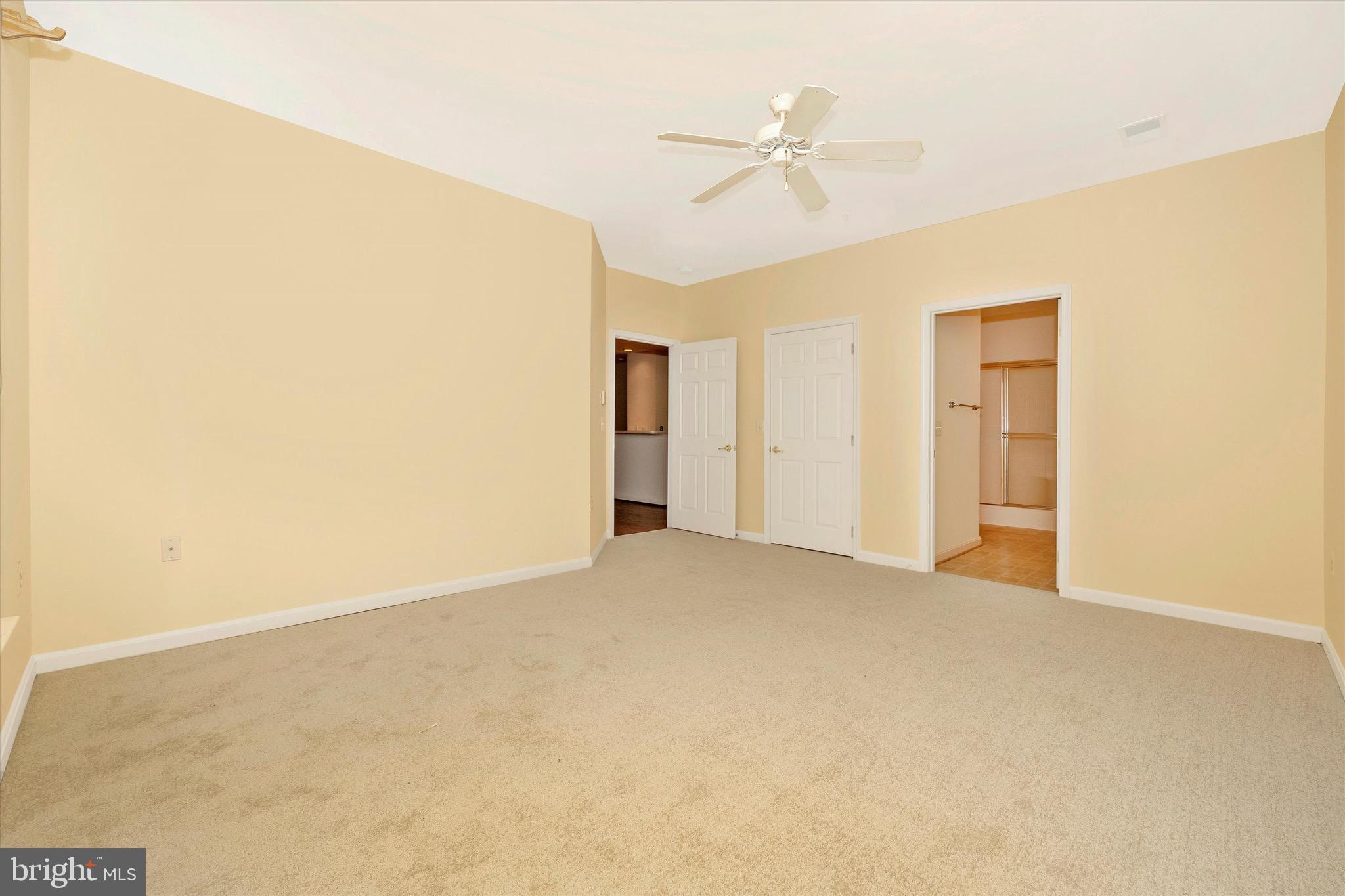 WYNDHAM COMMON - Residential