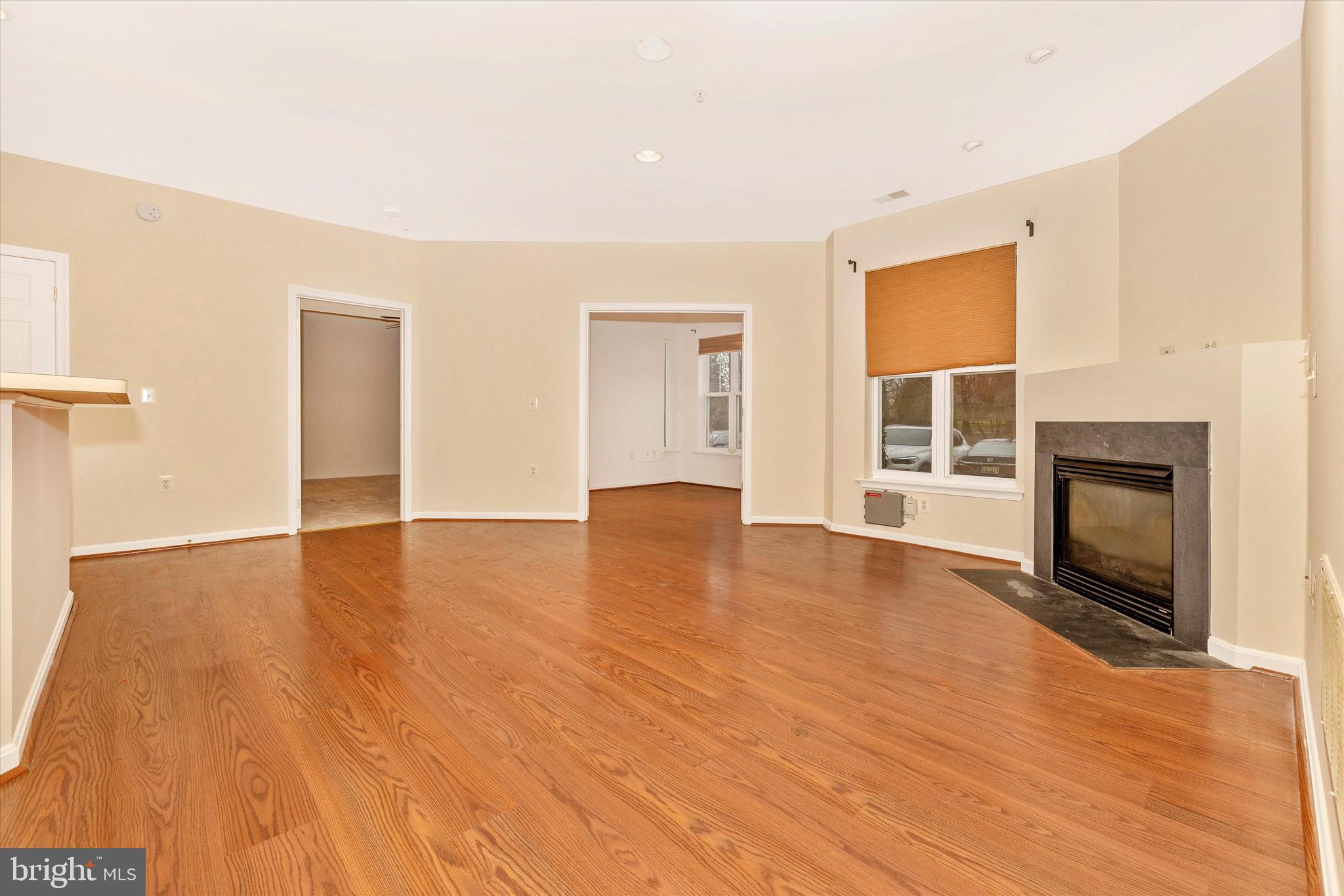 WYNDHAM COMMON - Residential