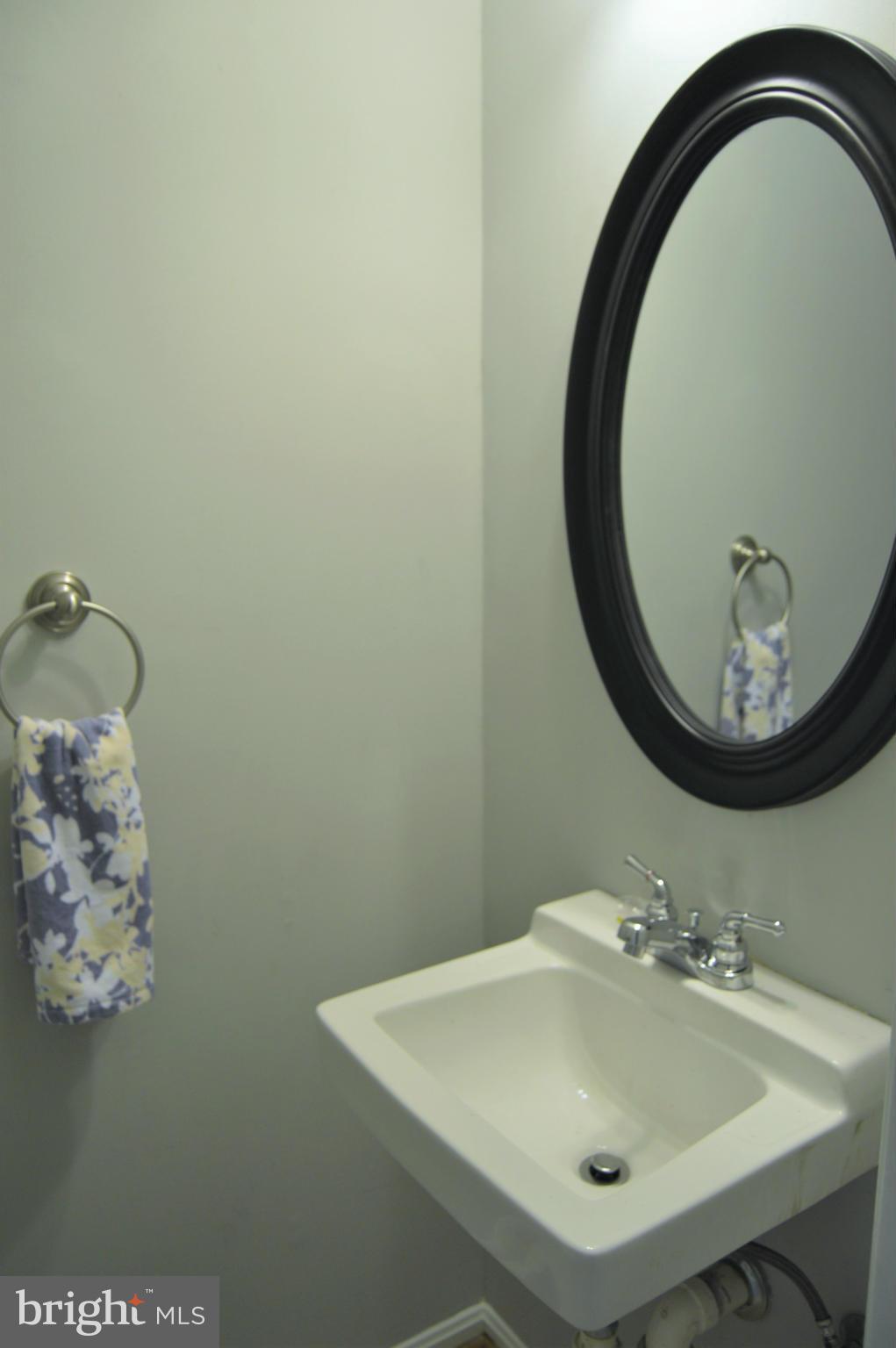 GREEN OAK TOWNES - Residential