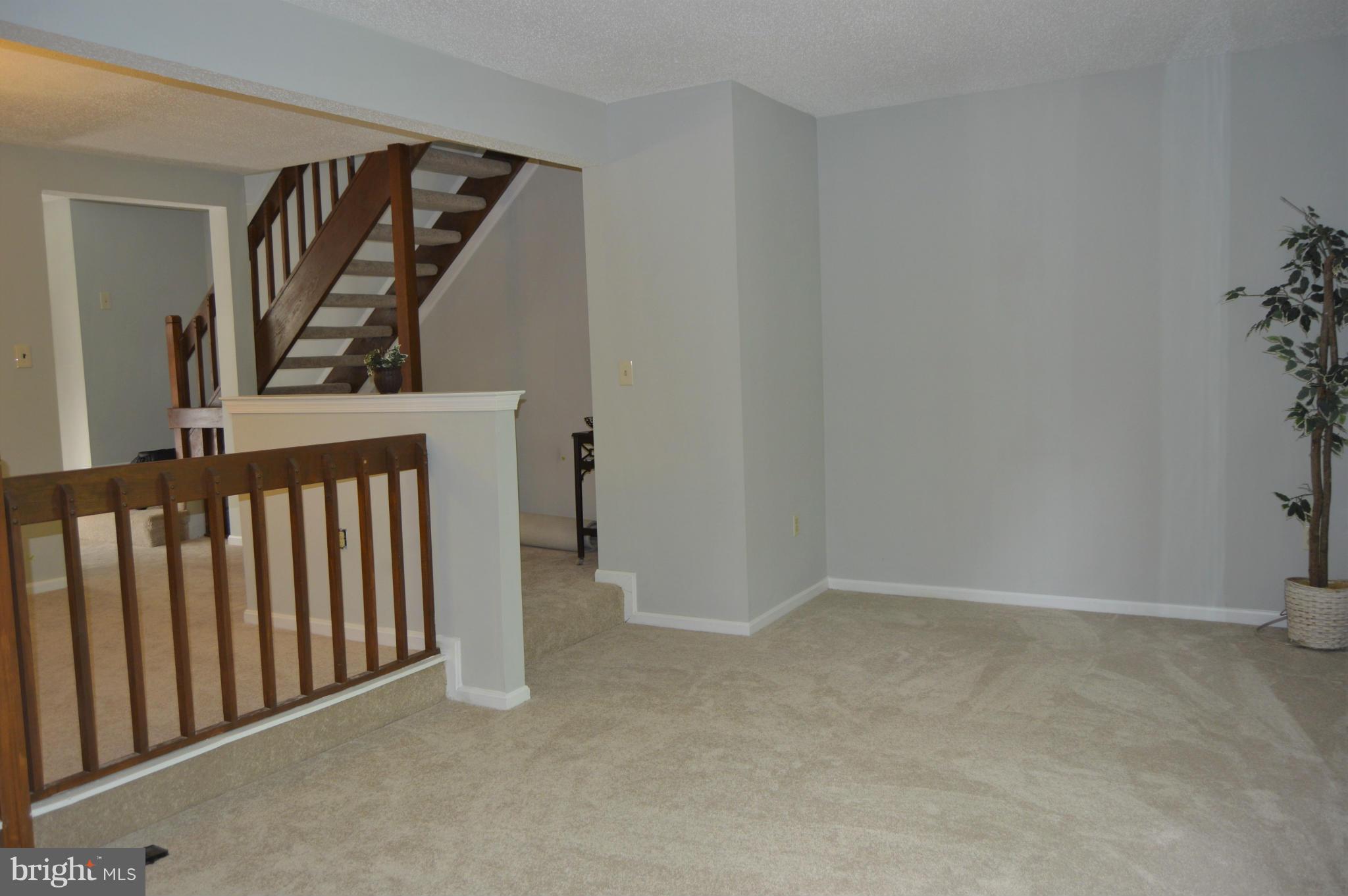 GREEN OAK TOWNES - Residential