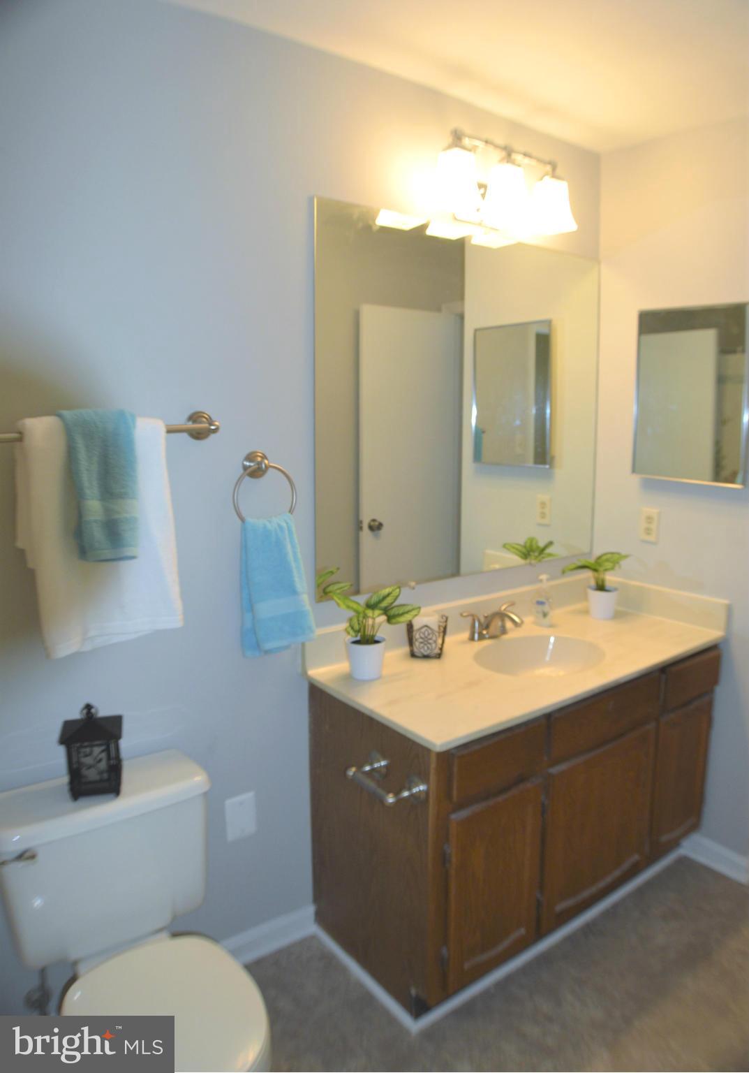 GREEN OAK TOWNES - Residential