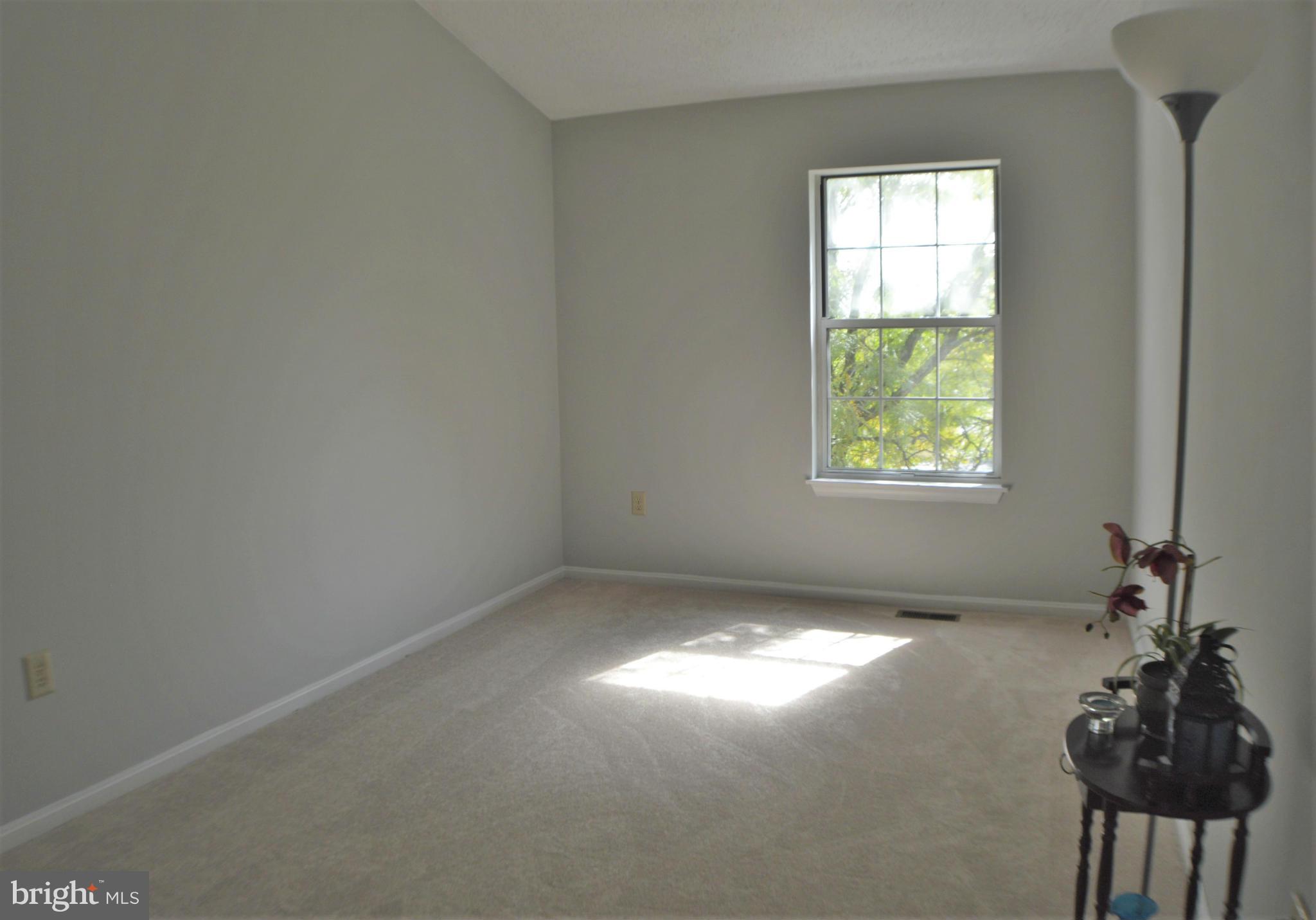 GREEN OAK TOWNES - Residential