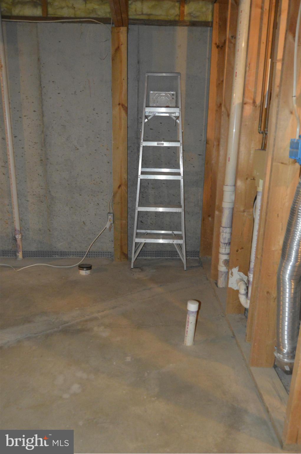 GREEN OAK TOWNES - Residential