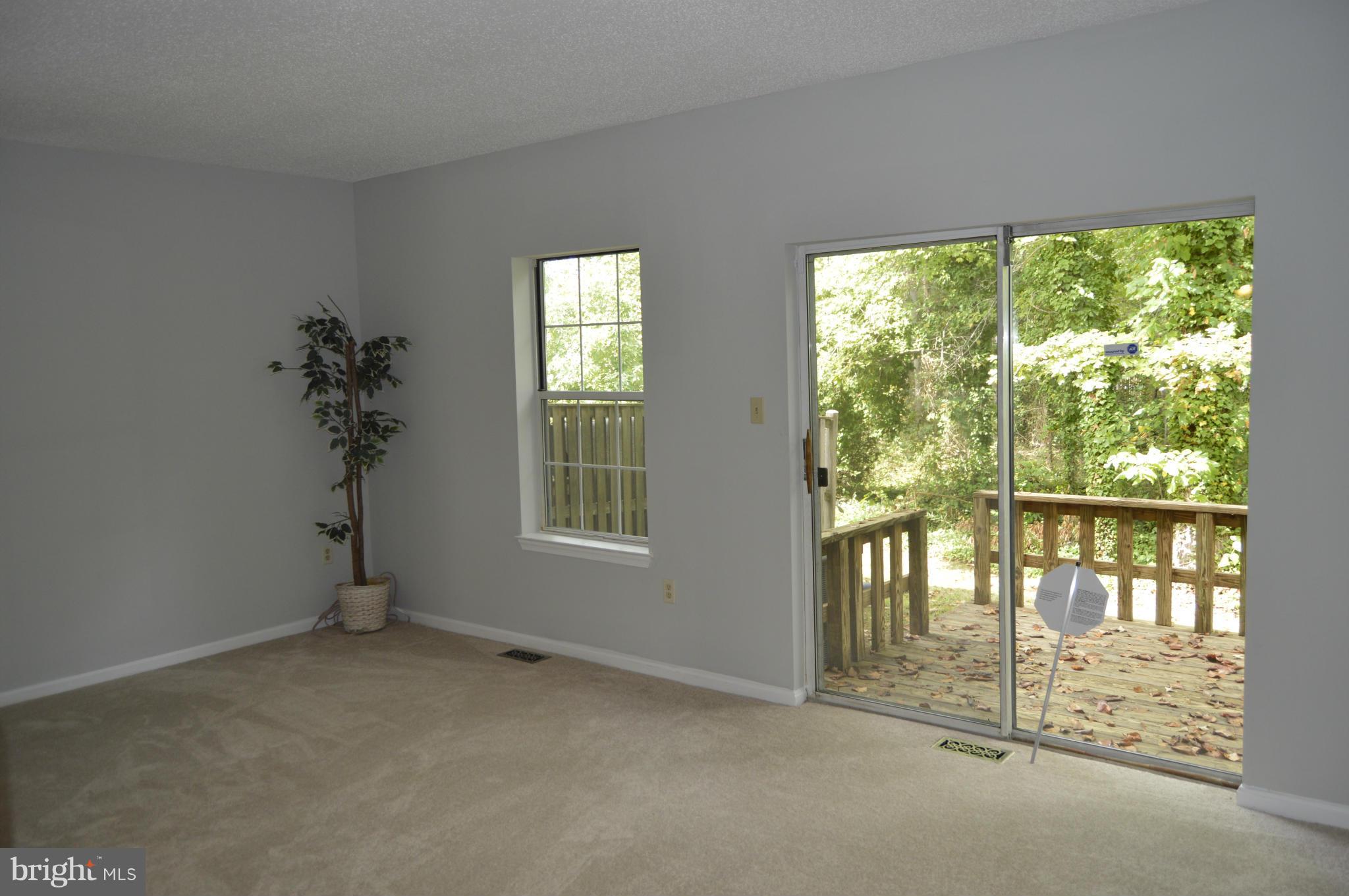 GREEN OAK TOWNES - Residential