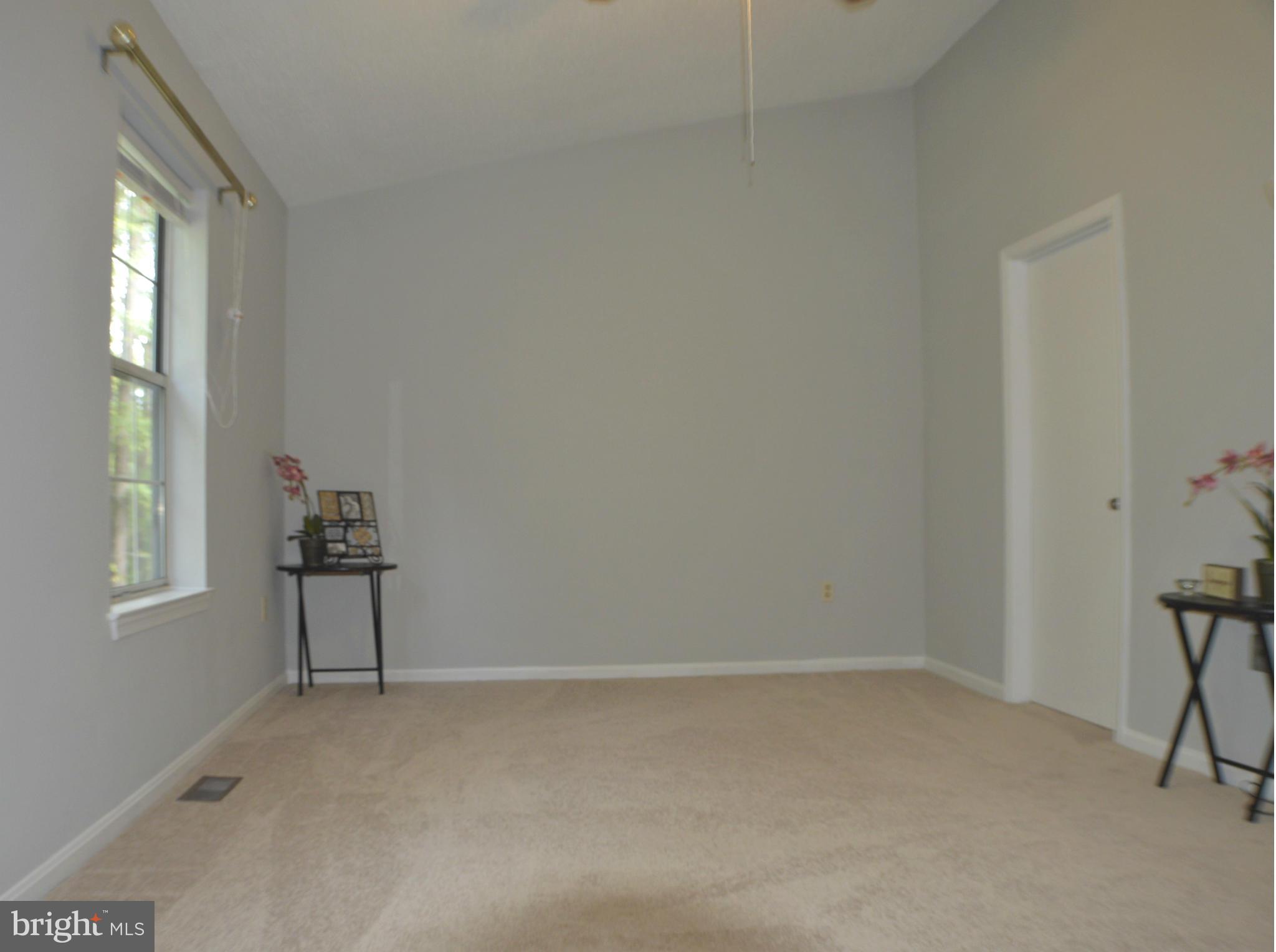 GREEN OAK TOWNES - Residential