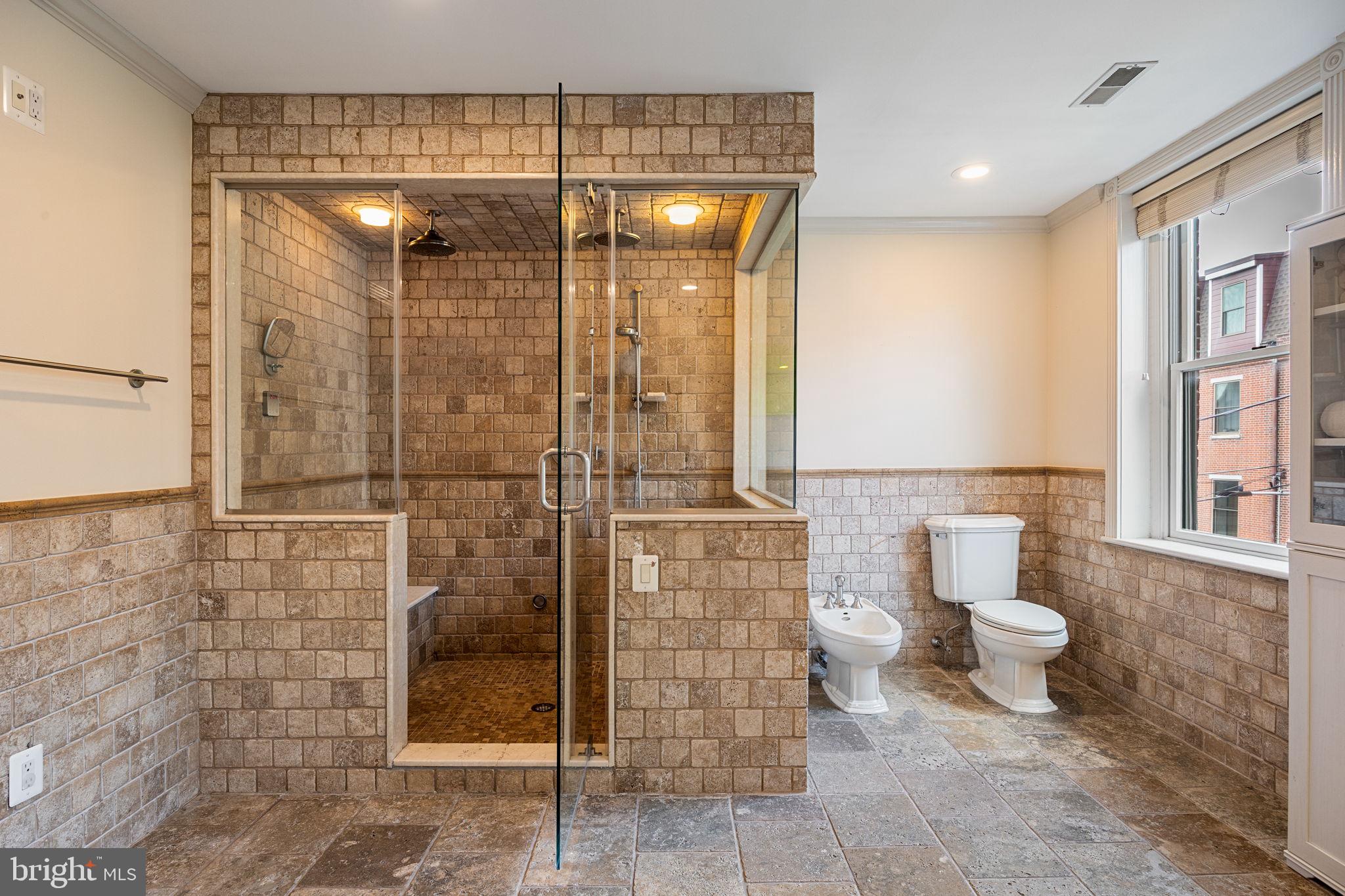 BELLA VISTA - Residential