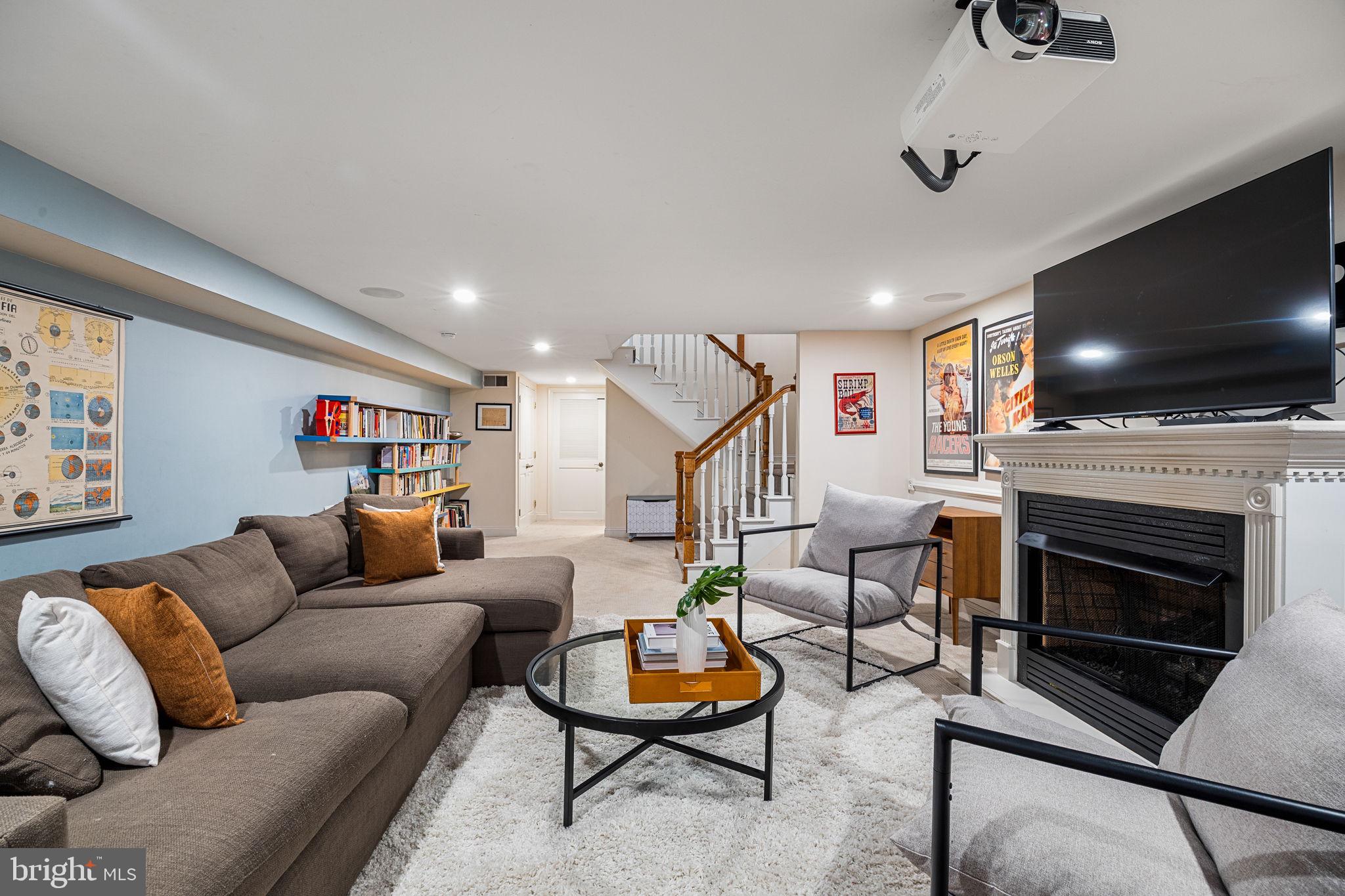 BELLA VISTA - Residential