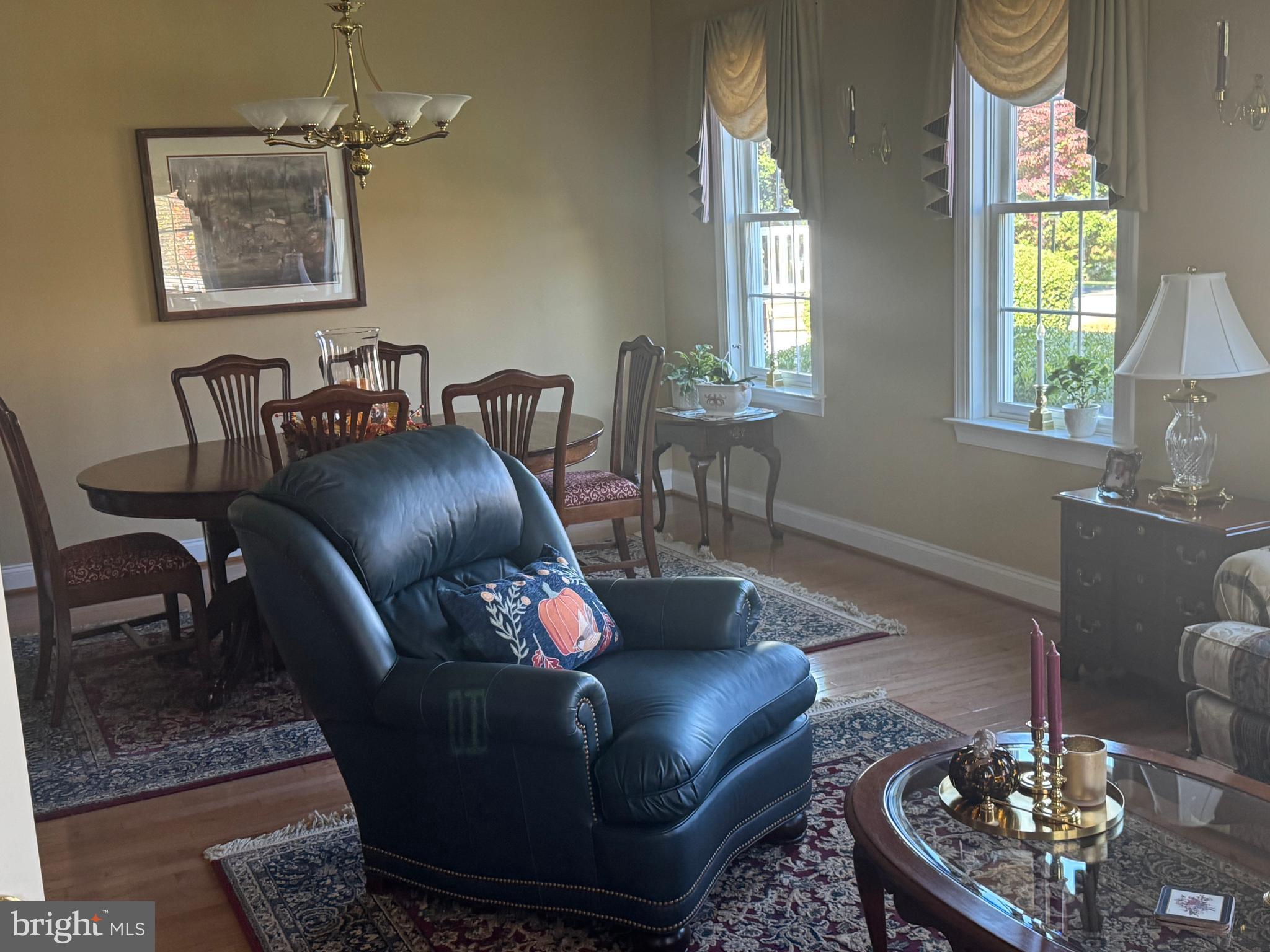 EAGLEVIEW - Residential