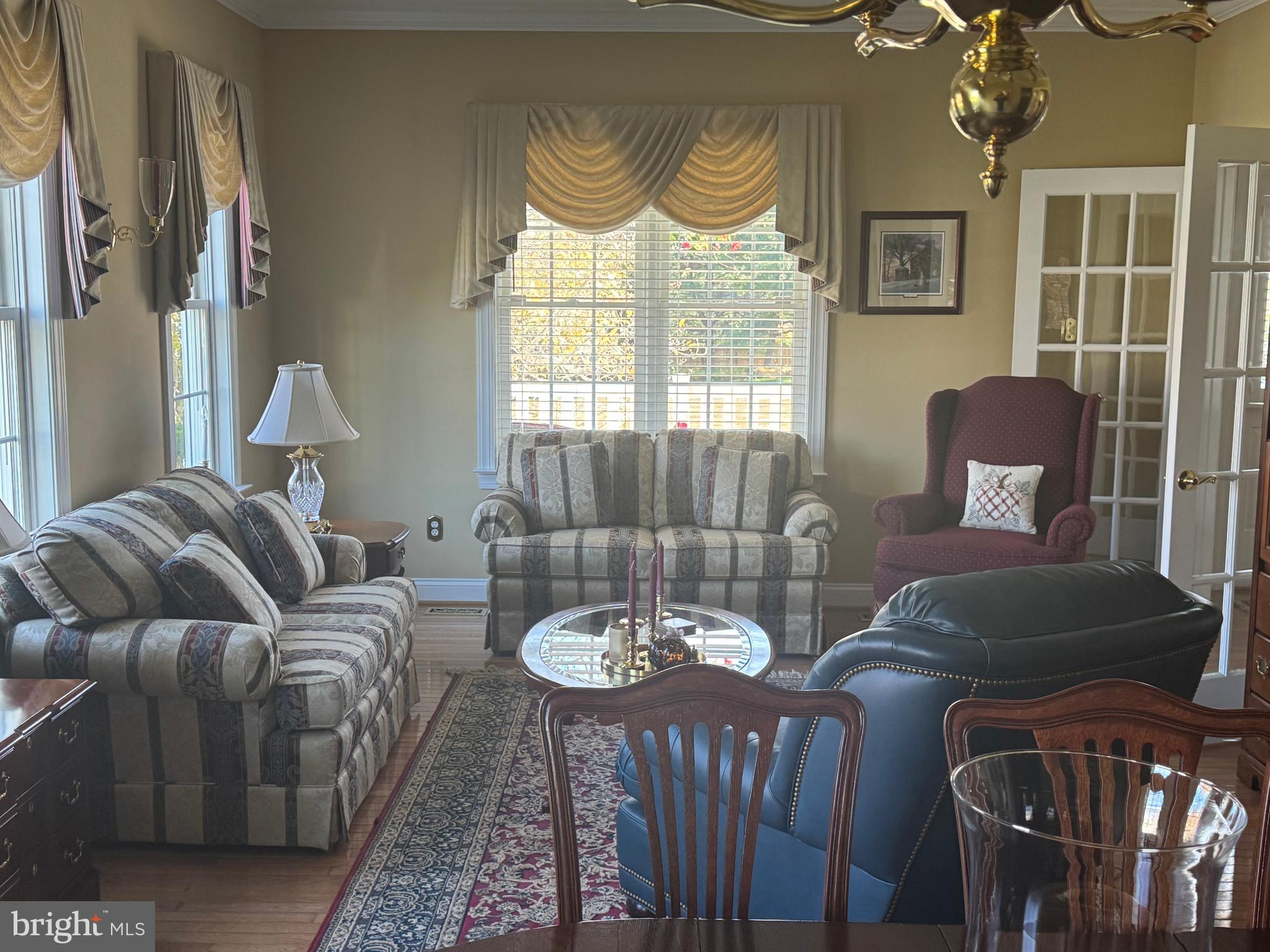 EAGLEVIEW - Residential