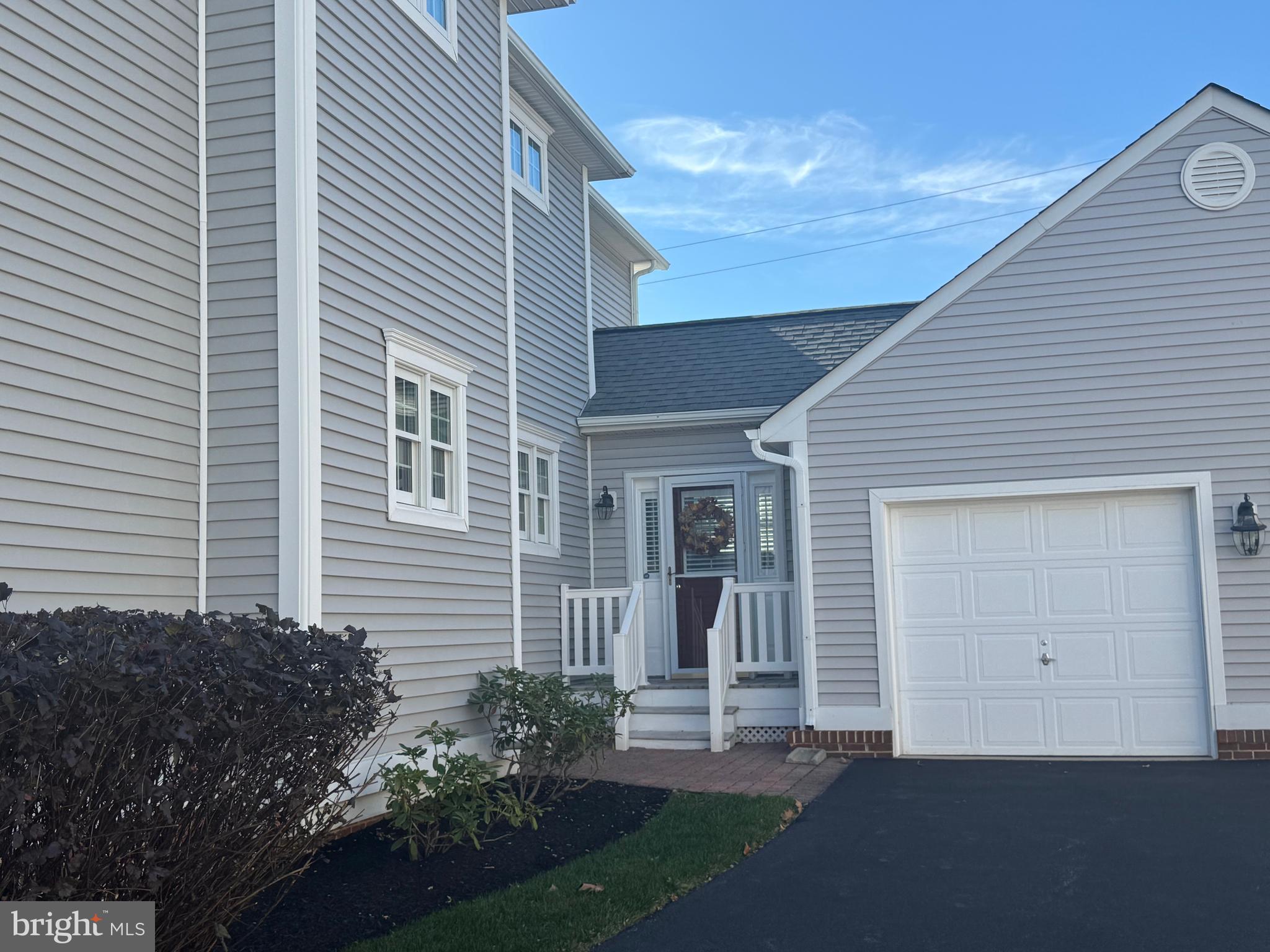 EAGLEVIEW - Residential