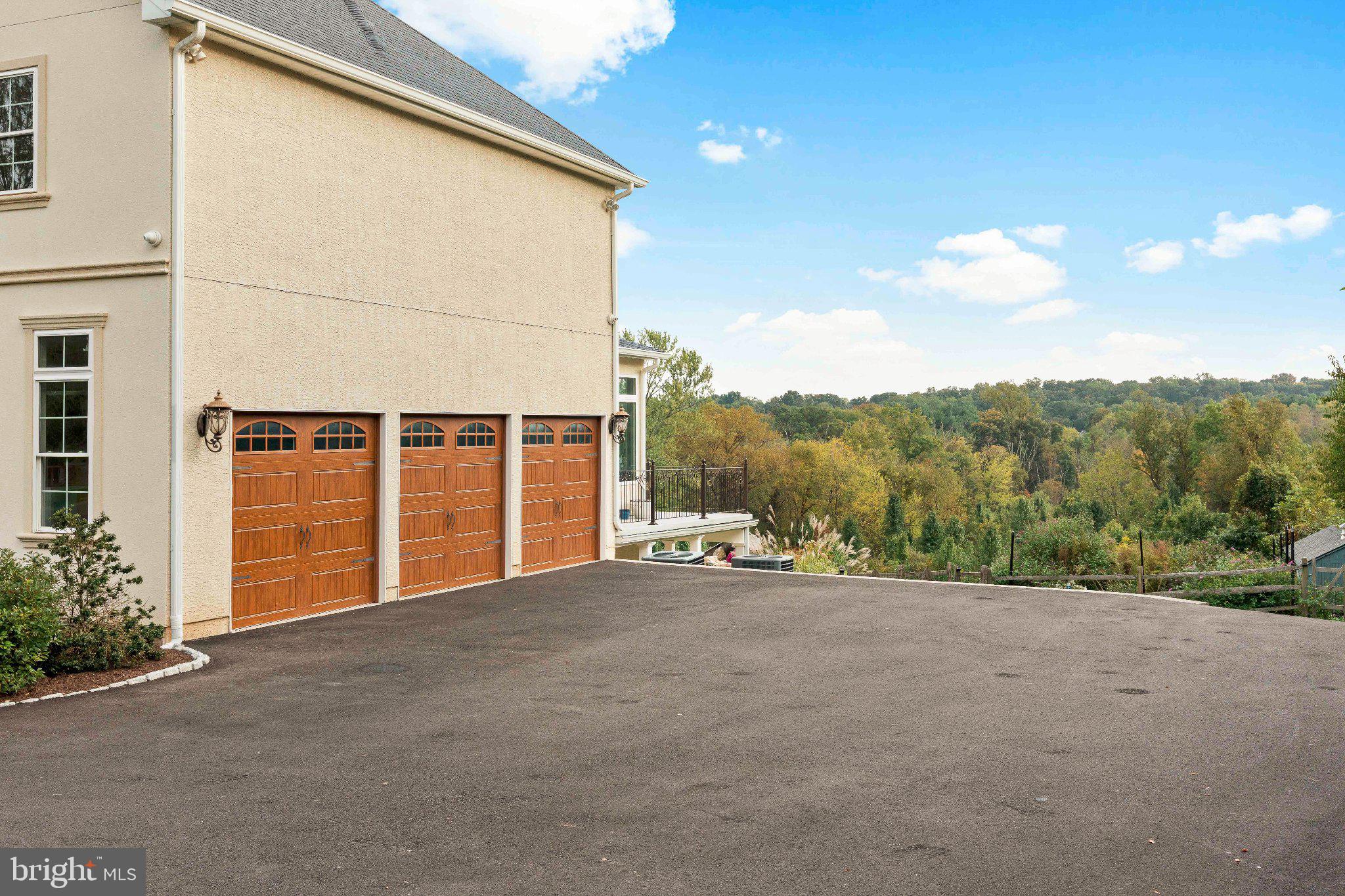 274 PINEVILLE ROAD