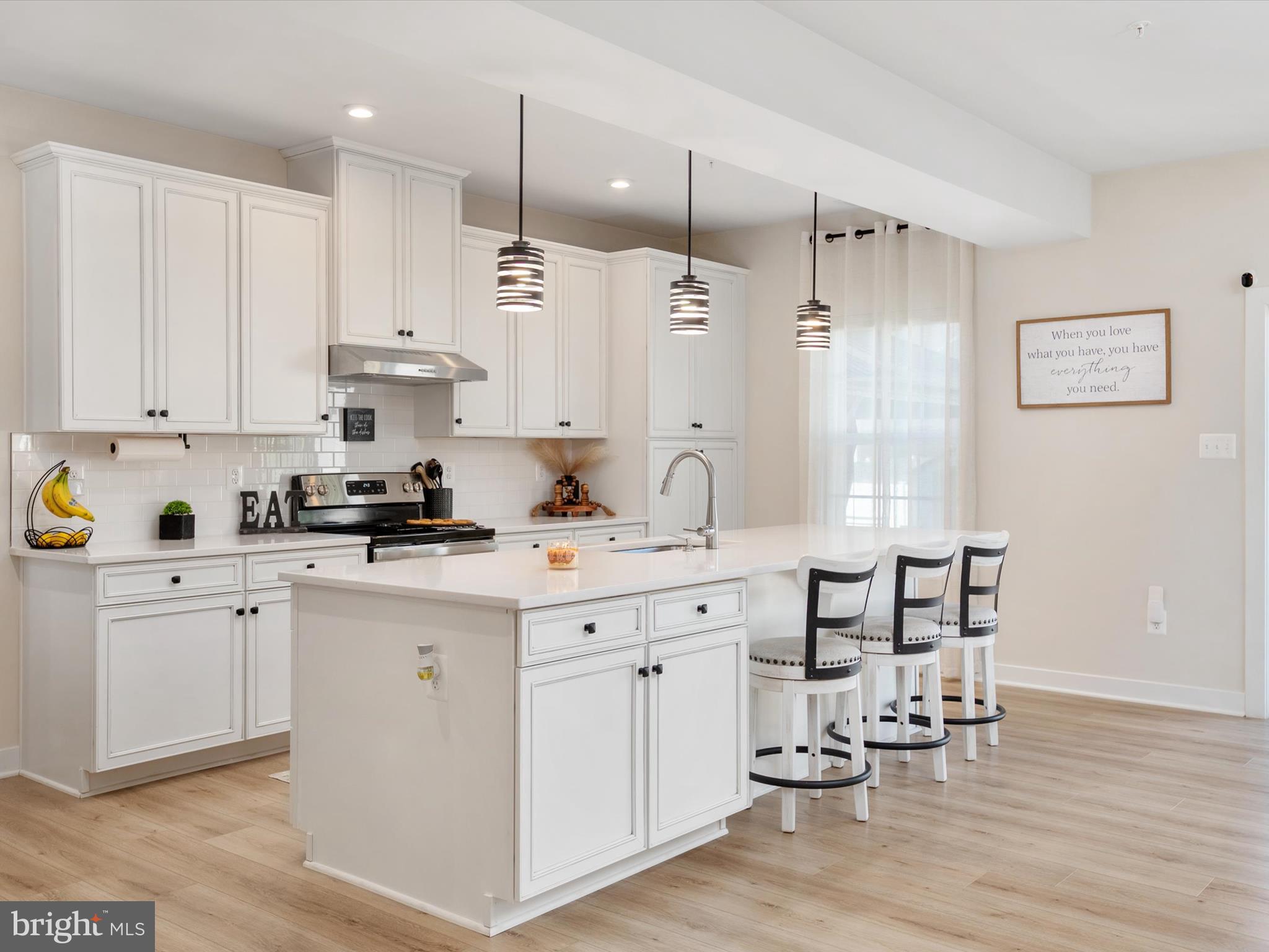 PERRY'S RETREAT - Residential