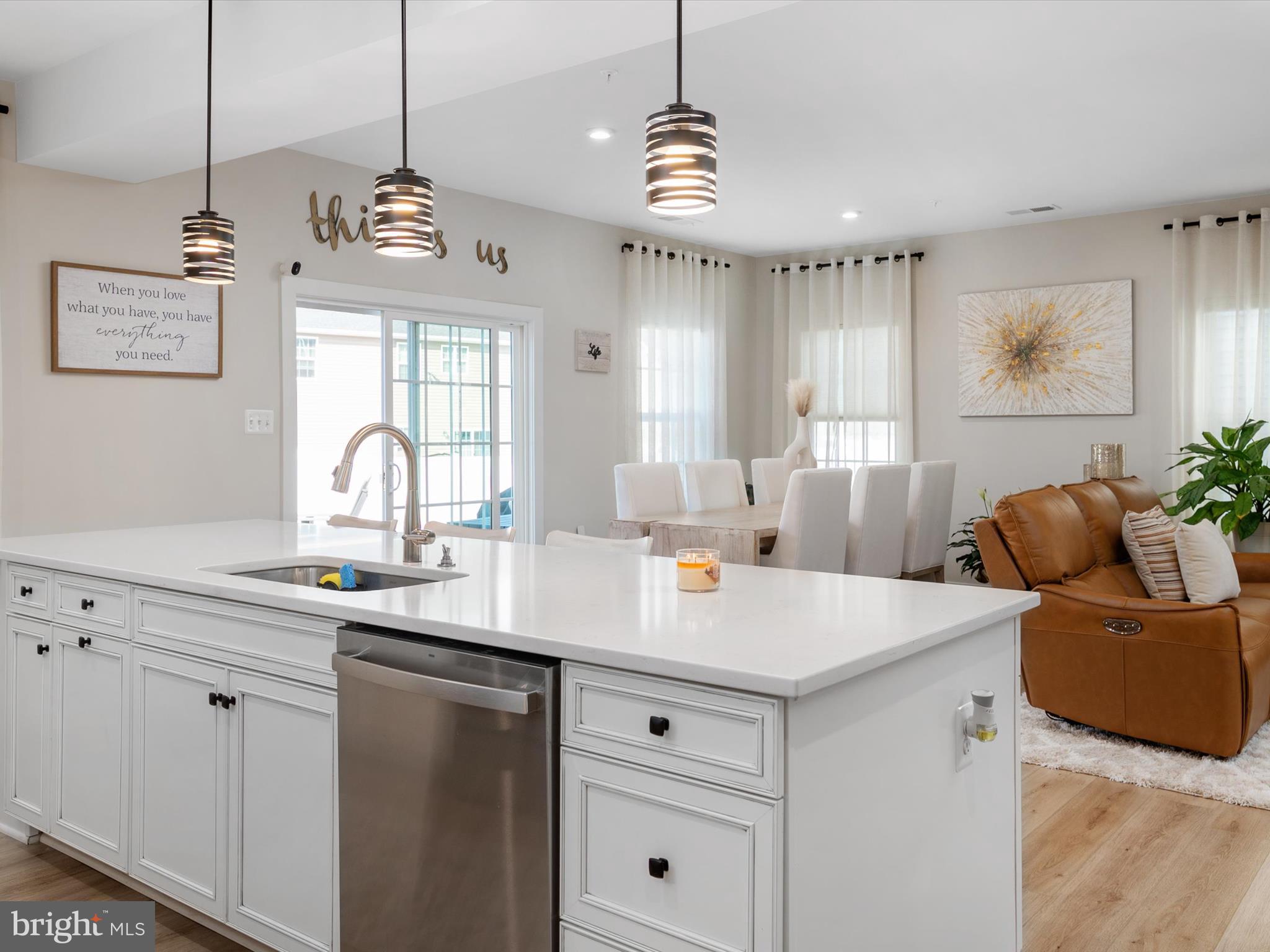 PERRY'S RETREAT - Residential