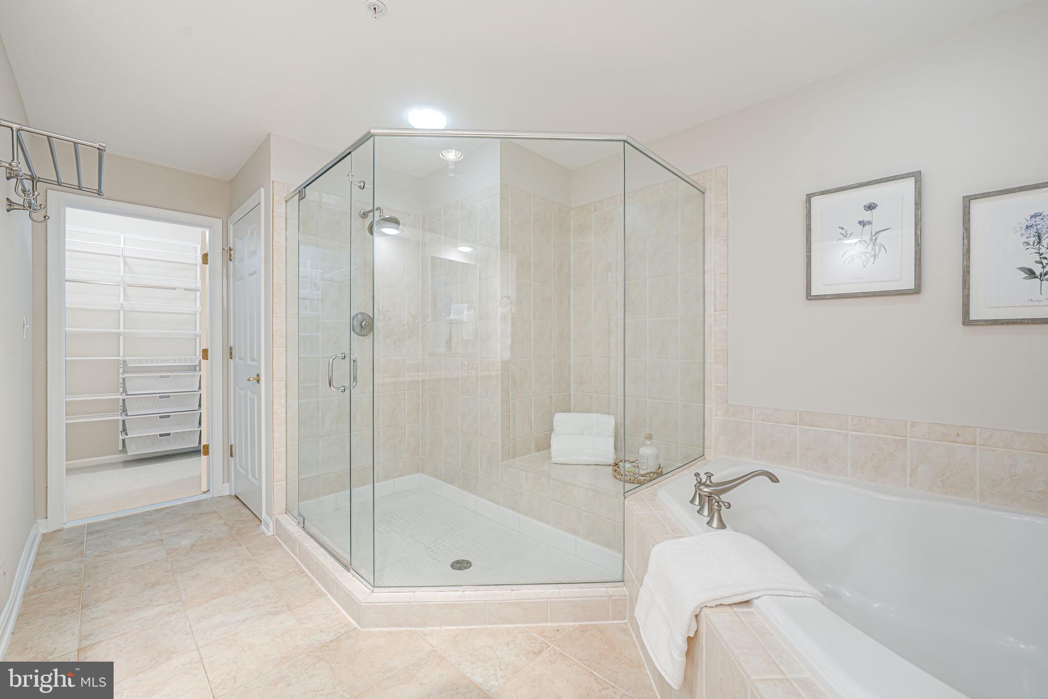 WEST MARKET - Residential