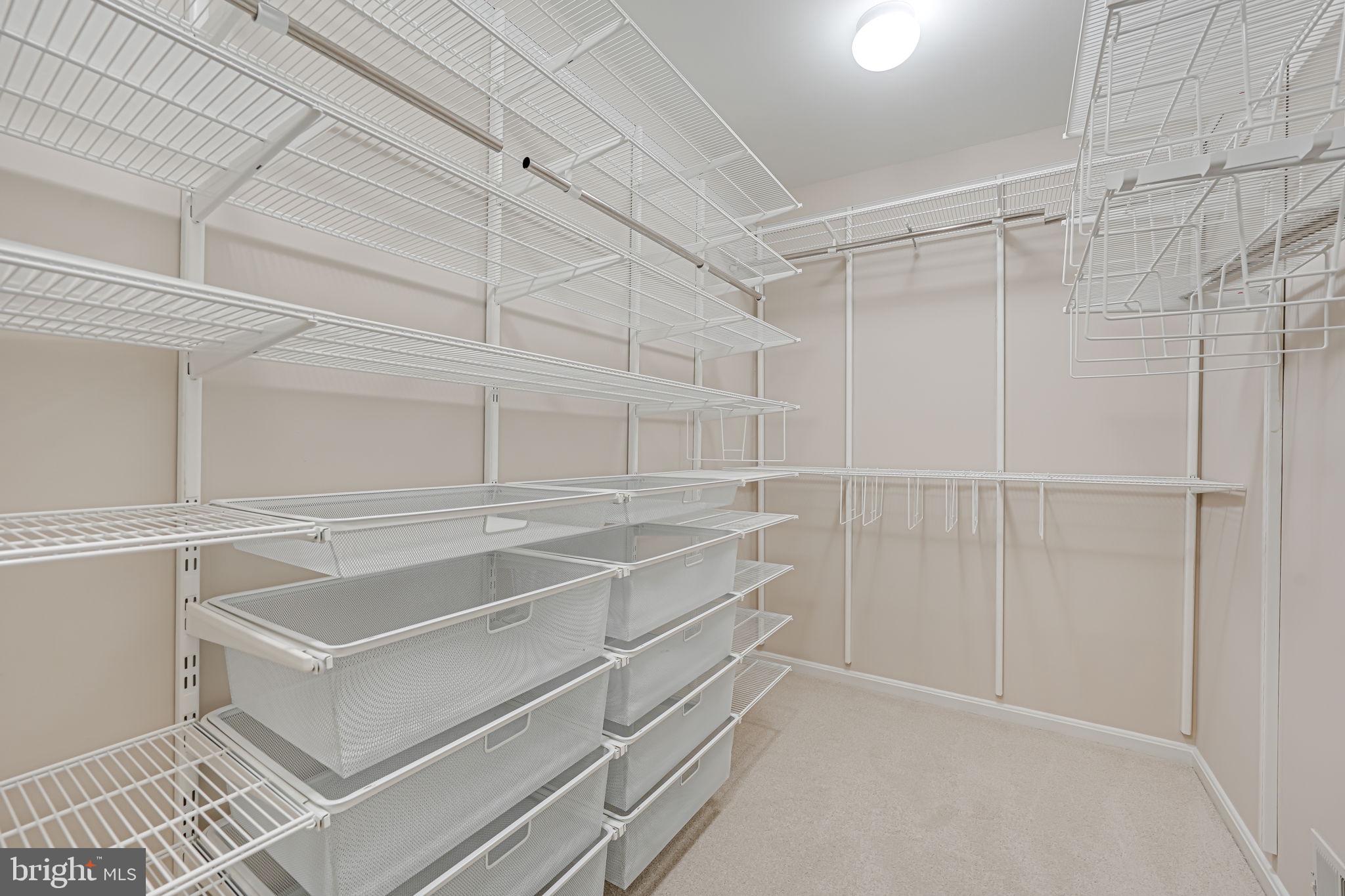 WEST MARKET - Residential