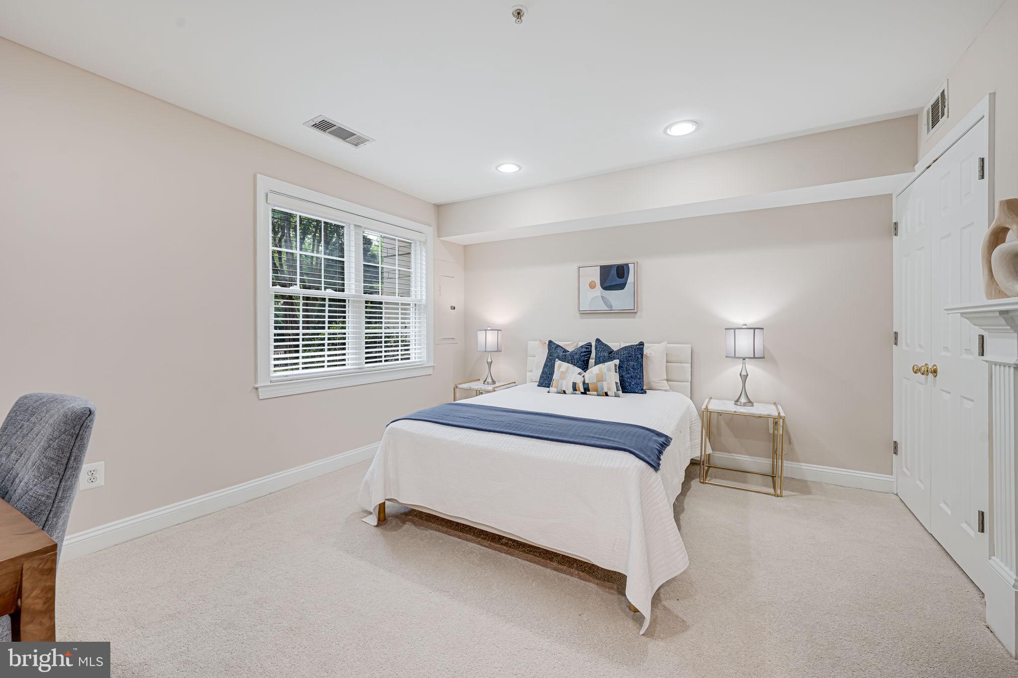 WEST MARKET - Residential