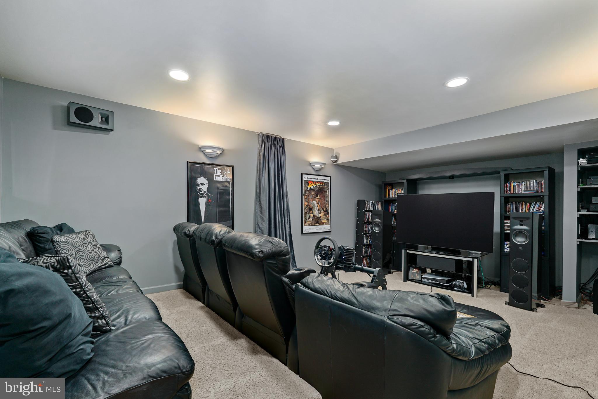 FOREST KNOLL - Residential