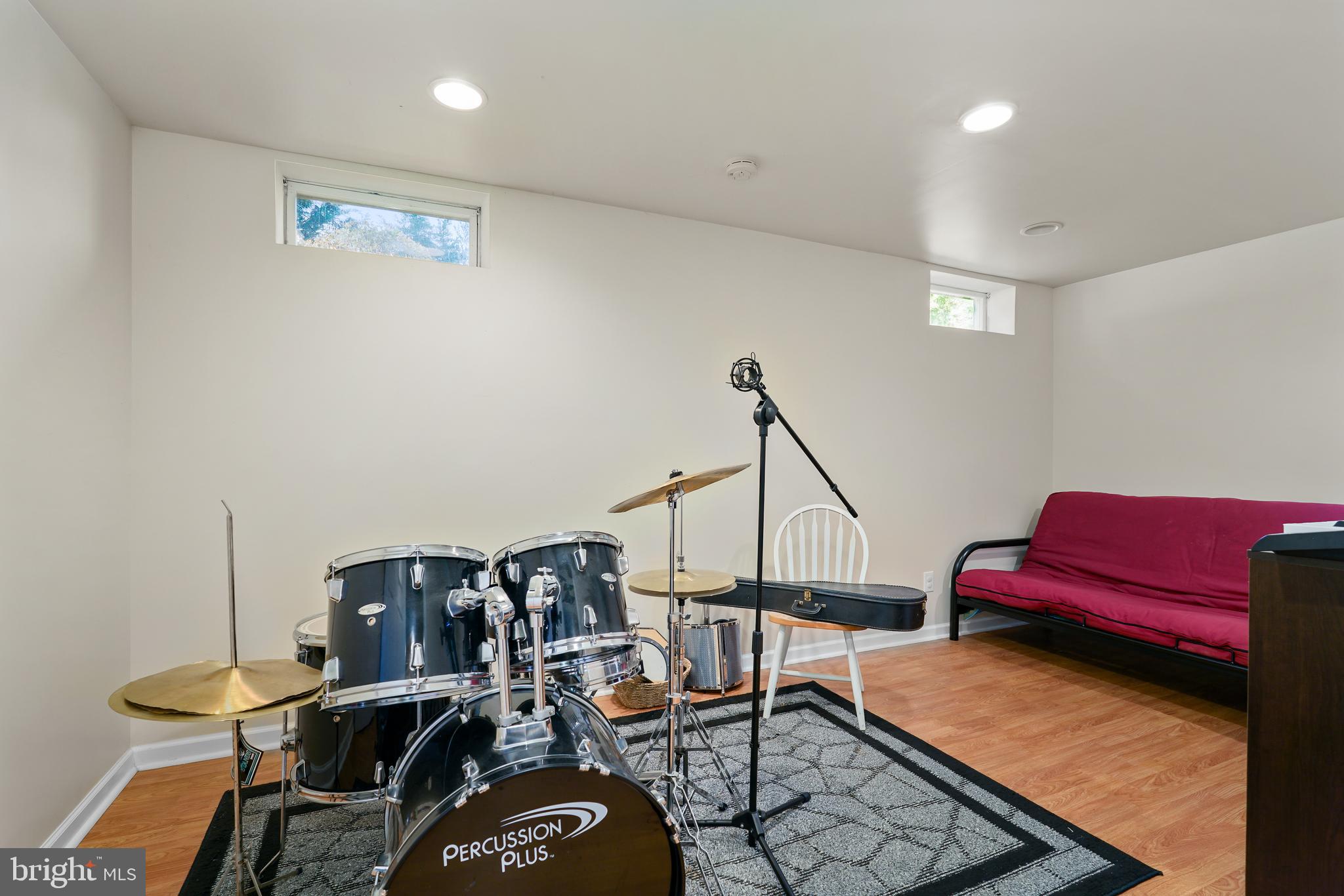 FOREST KNOLL - Residential