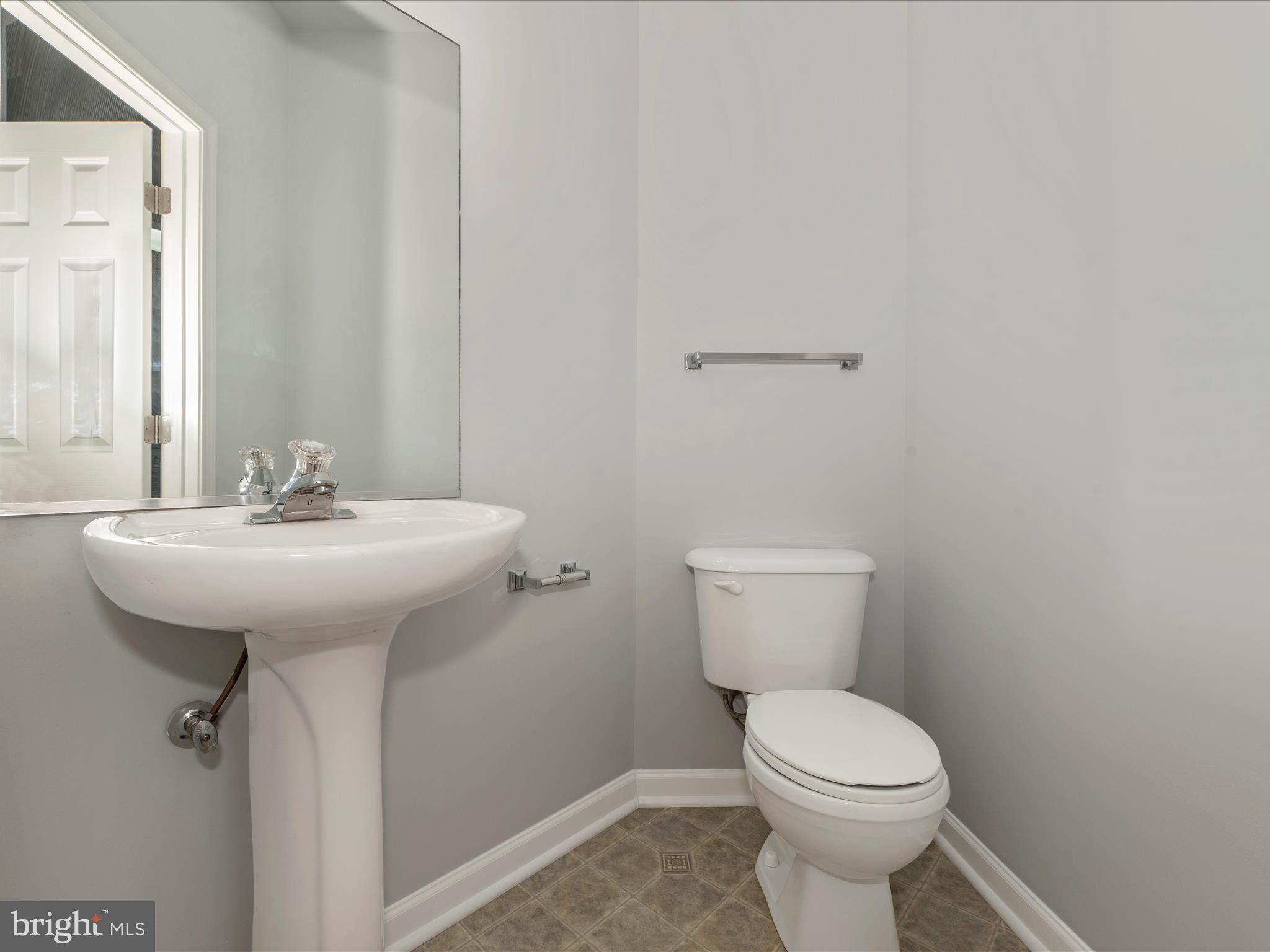 WHISPERING RIDGE - Residential