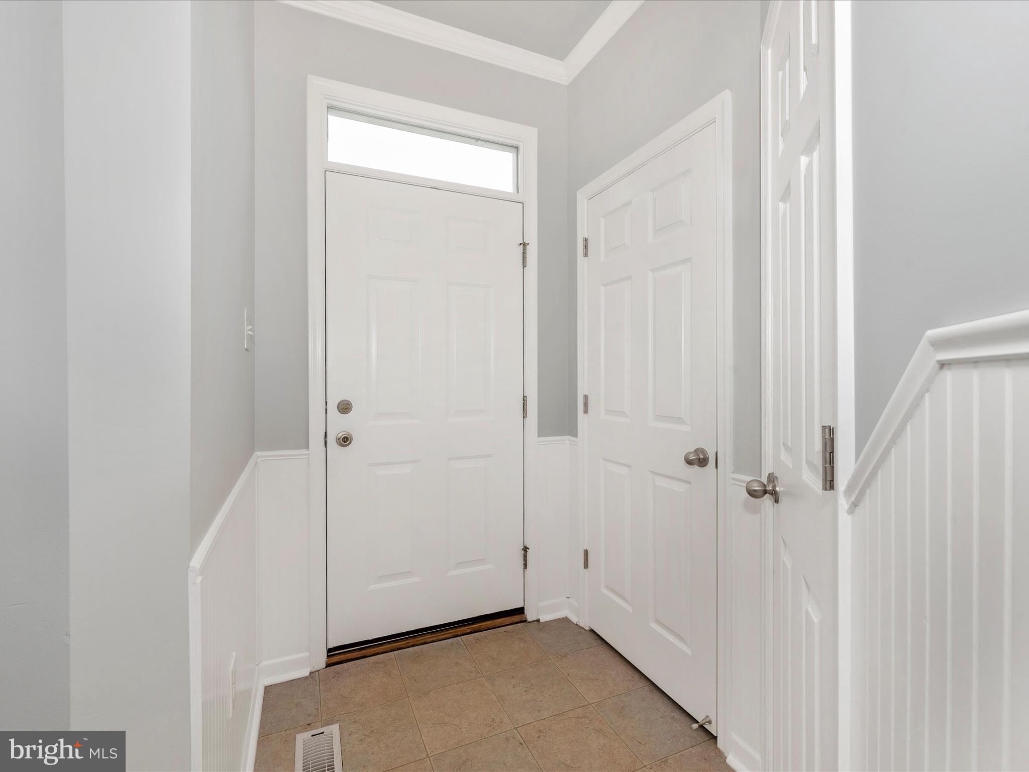 WHISPERING RIDGE - Residential