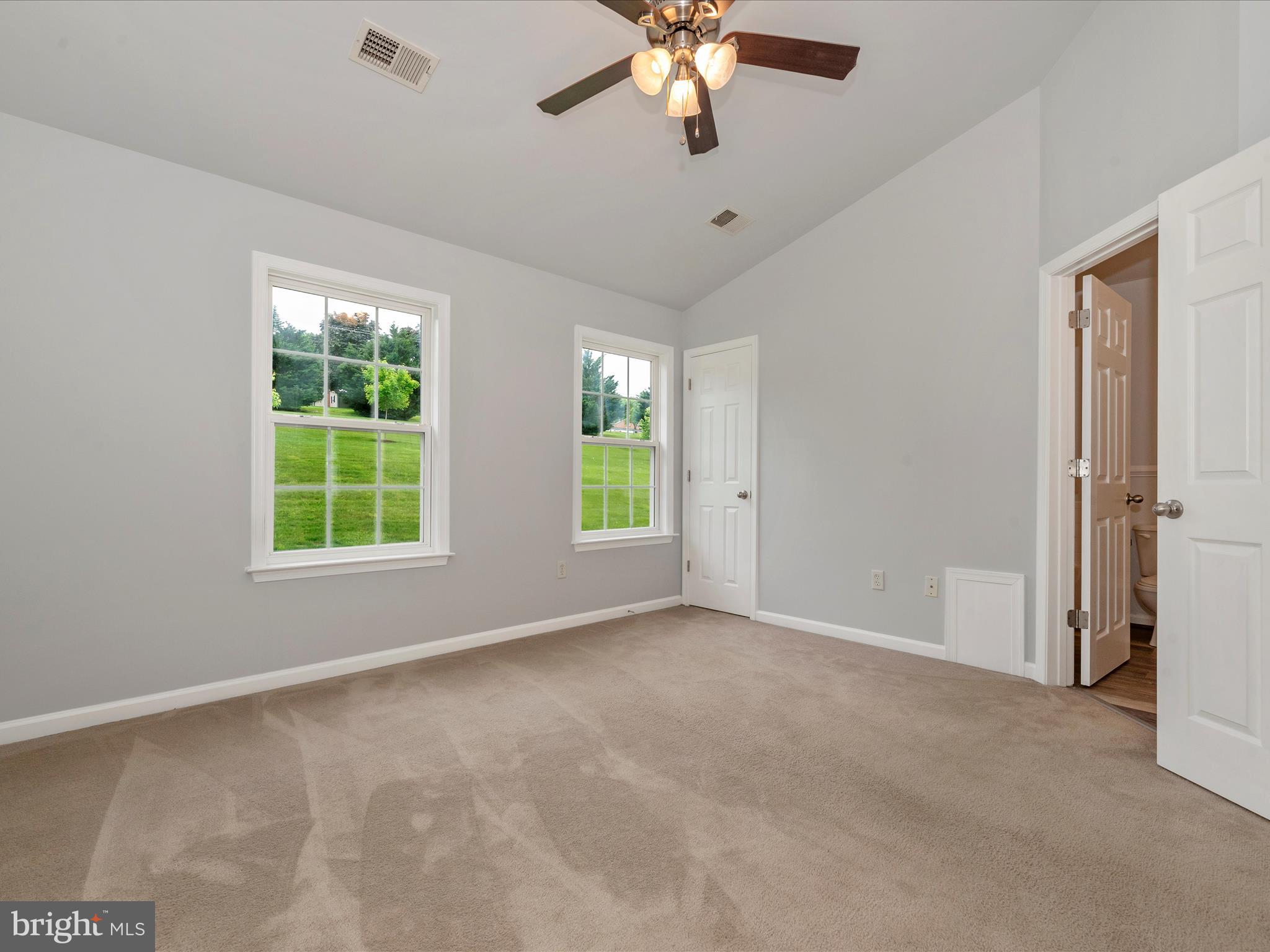 WHISPERING RIDGE - Residential