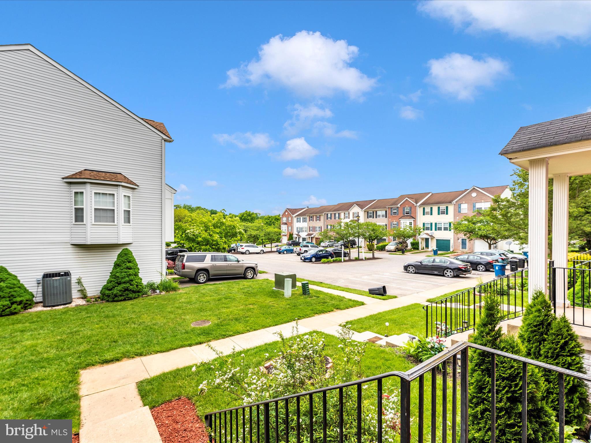 WHISPERING RIDGE - Residential