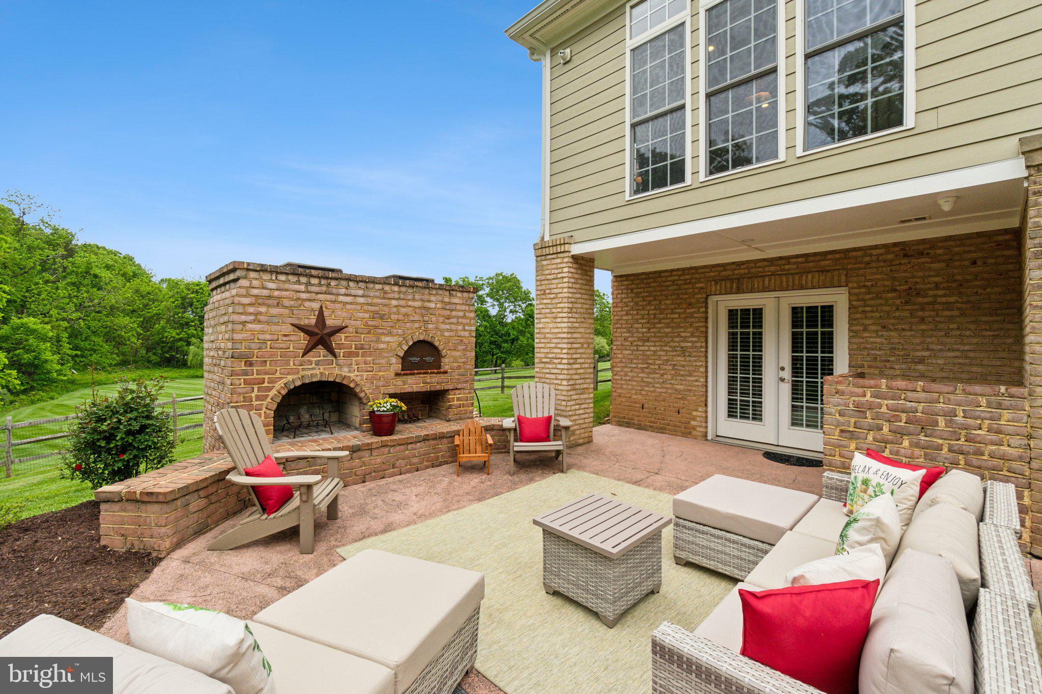 PARK MEADOWS - Residential