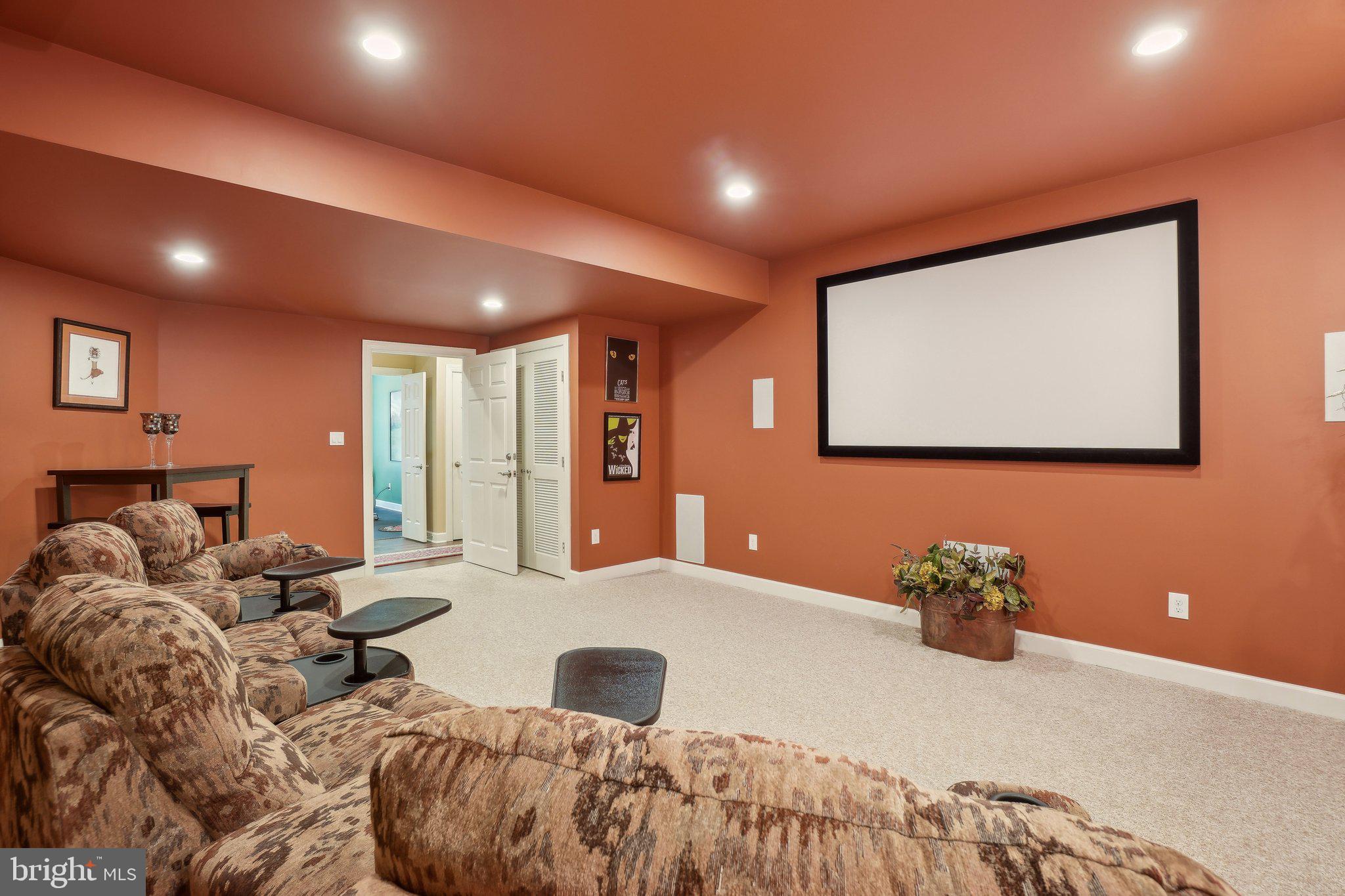 PARK MEADOWS - Residential