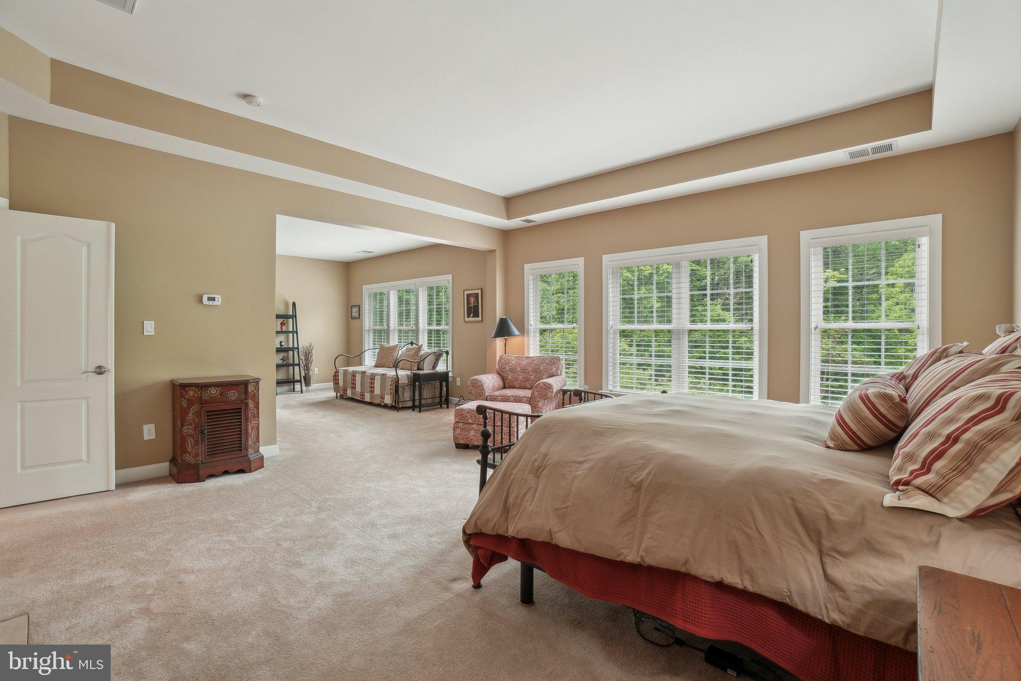 PARK MEADOWS - Residential