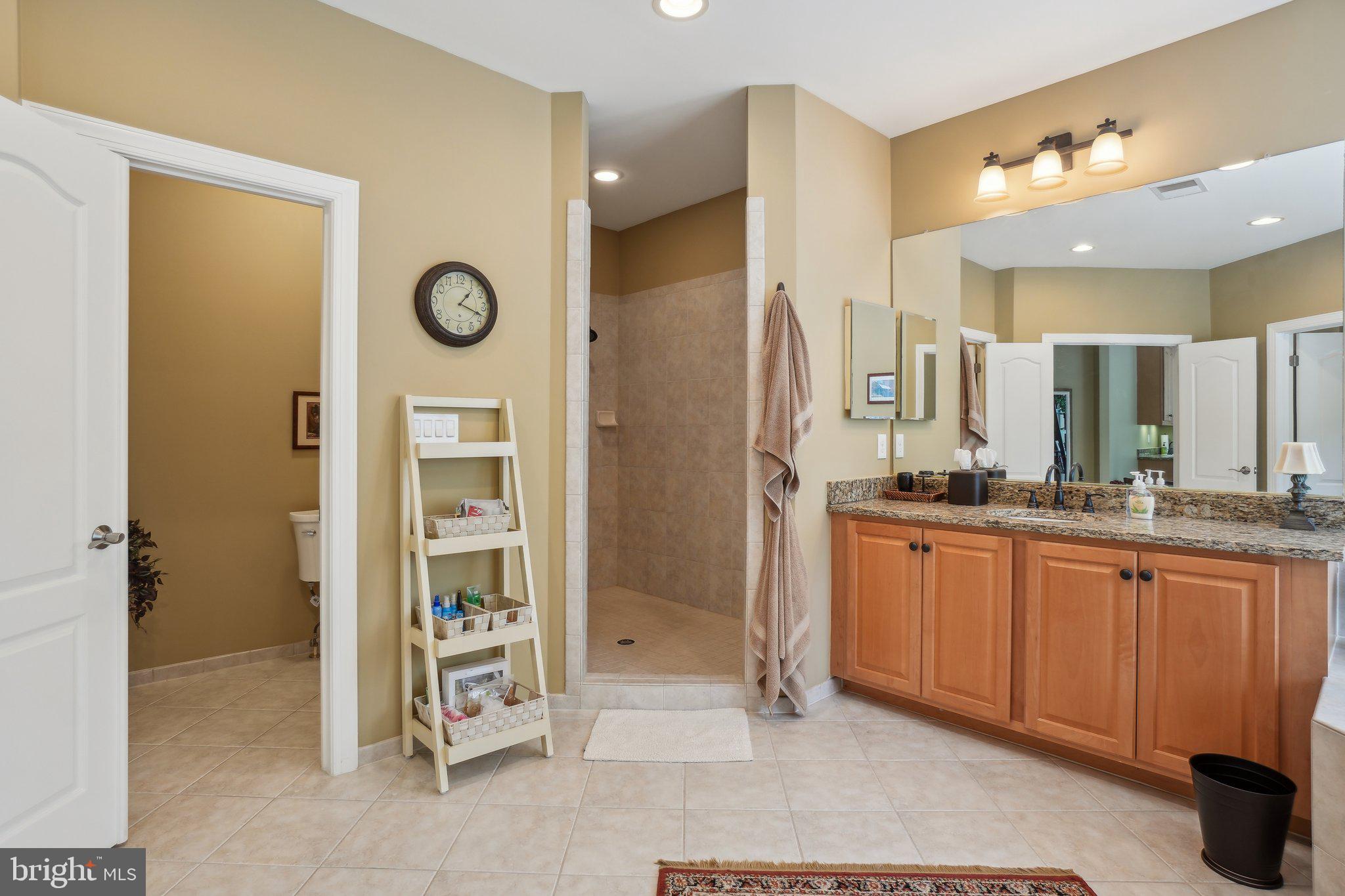 PARK MEADOWS - Residential