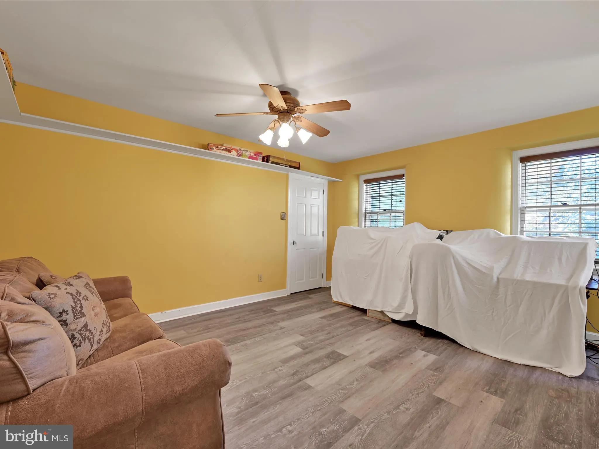 Lancaster, Pennsylvania 17603, United States, 3 Bedrooms Bedrooms, ,2 BathroomsBathrooms,Residential,Active,229761