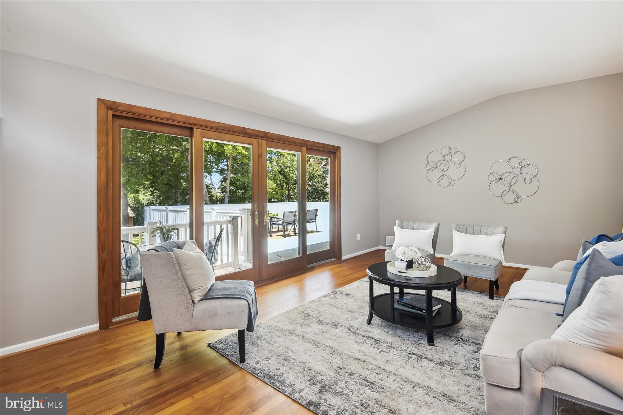 ROSEMONT - Residential