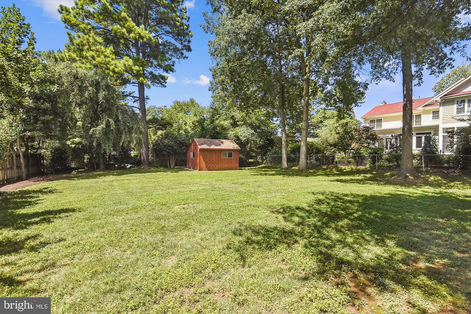 ROSEMONT - Residential